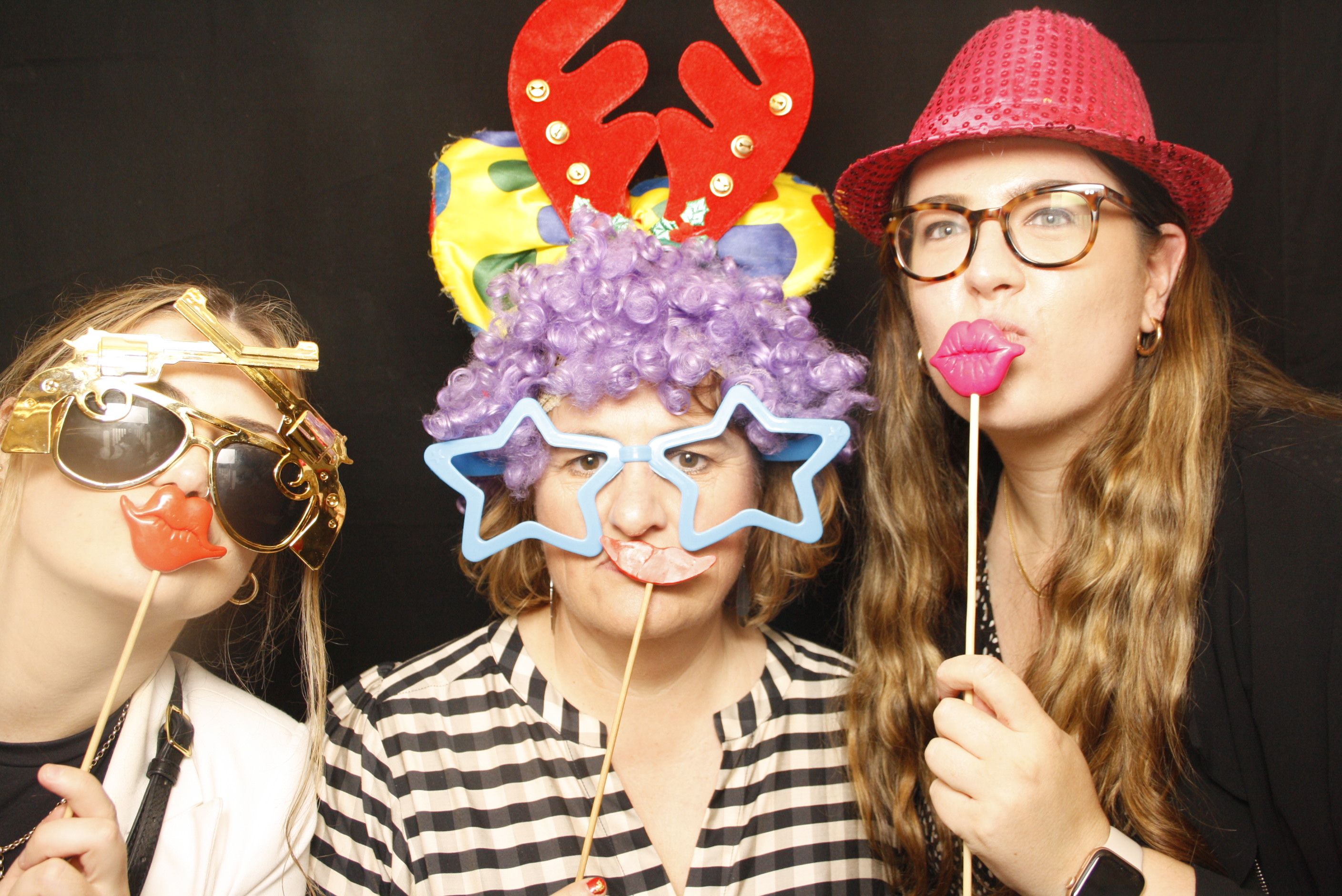 HQ NZDF Christmas Party 2022 | View more photos from the event at wgtngallery.classicphotobooths.co.nz/u/wgtncpbgallery/HQ-NZDF-Christmas-Party-2022