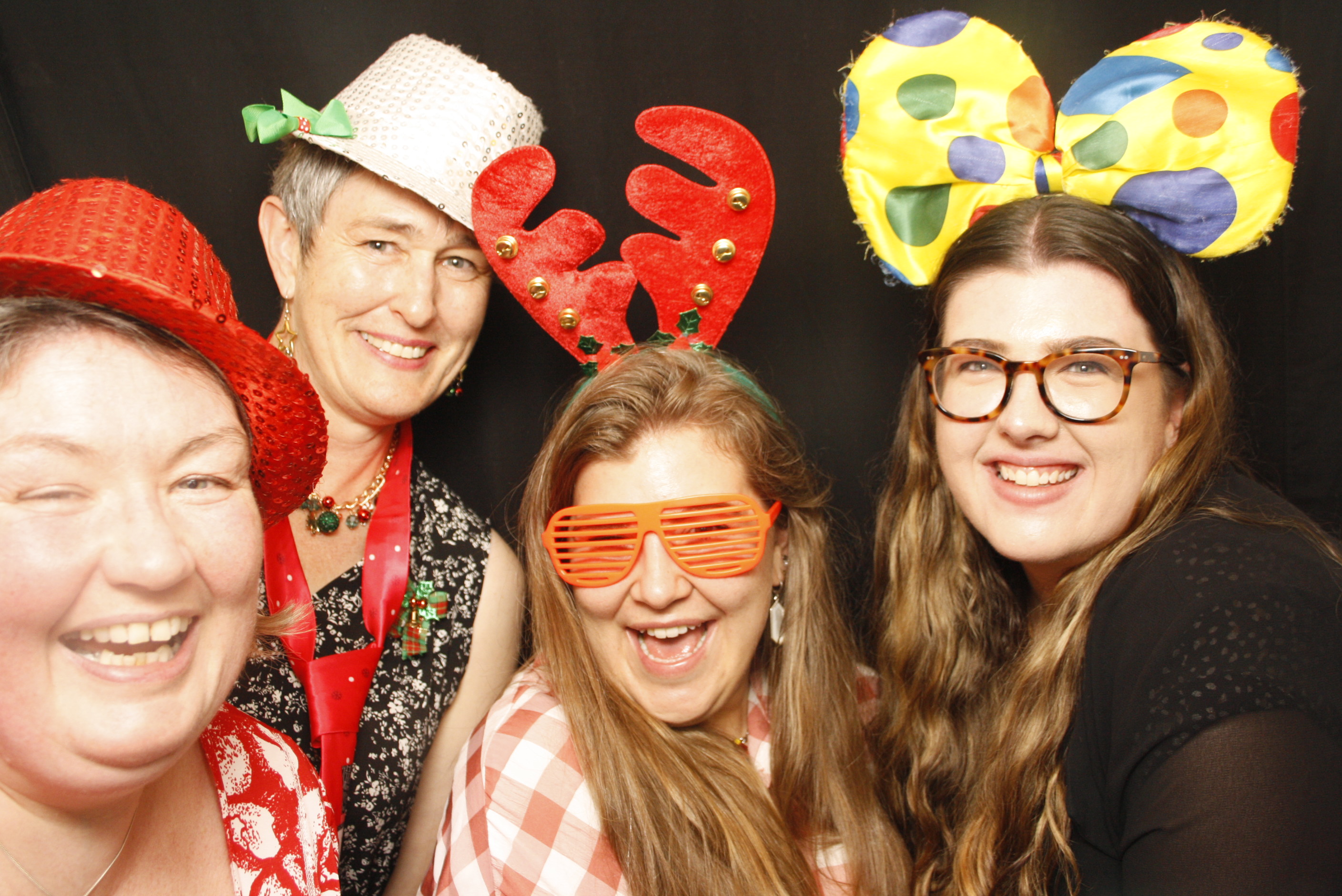 HQ NZDF Christmas Party 2022 | View more photos from the event at wgtngallery.classicphotobooths.co.nz/u/wgtncpbgallery/HQ-NZDF-Christmas-Party-2022