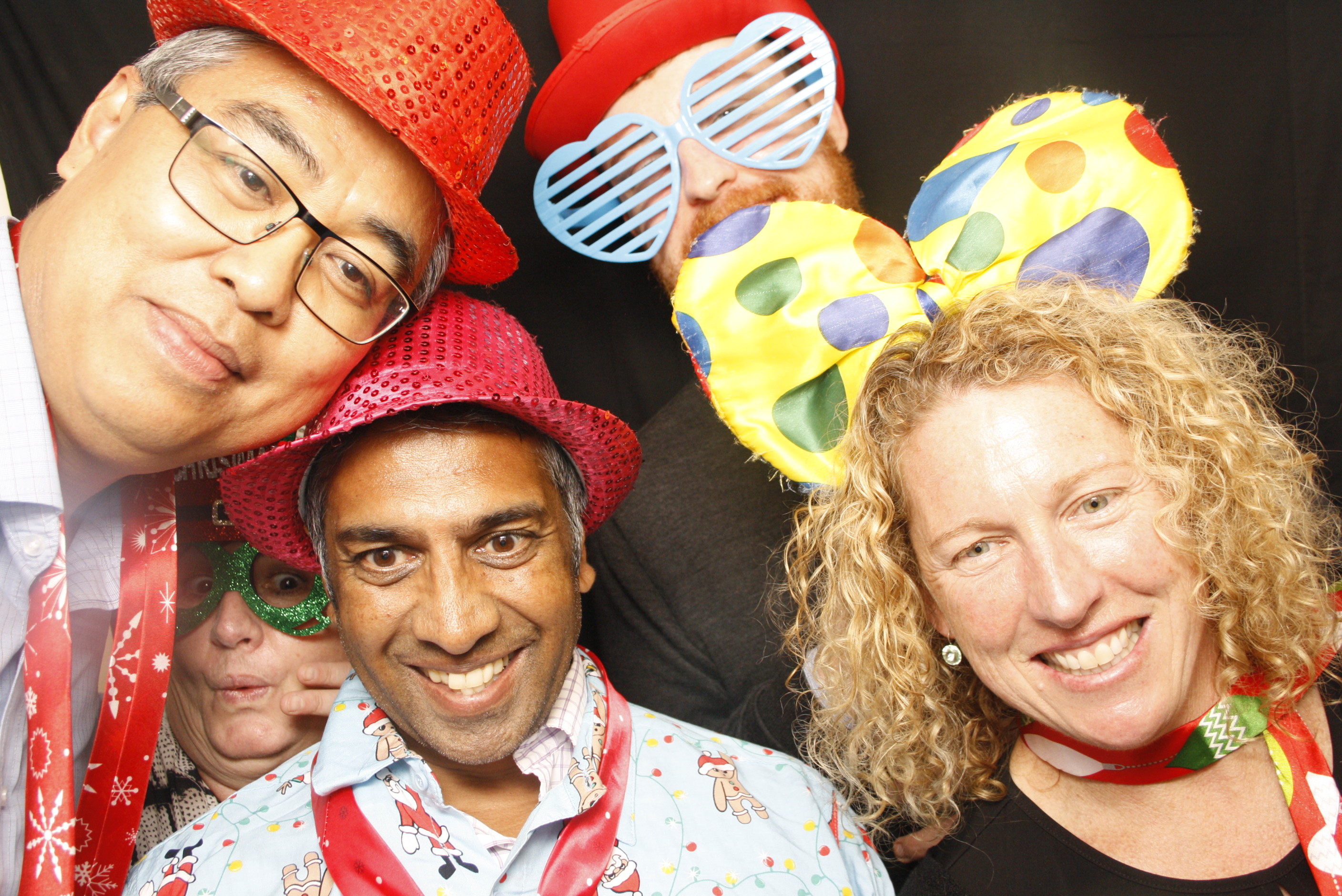 HQ NZDF Christmas Party 2022 | View more photos from the event at wgtngallery.classicphotobooths.co.nz/u/wgtncpbgallery/HQ-NZDF-Christmas-Party-2022