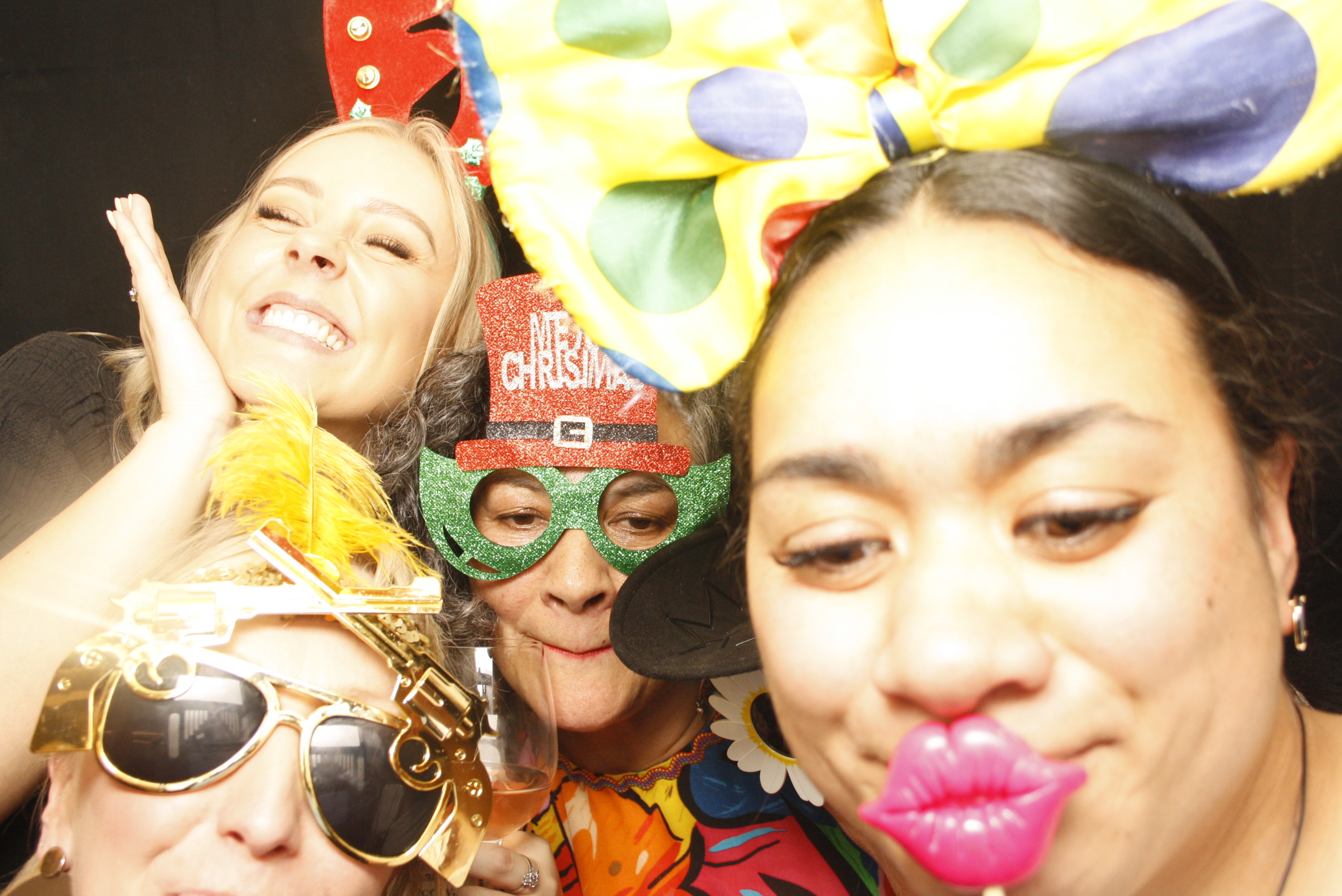 HQ NZDF Christmas Party 2022 | View more photos from the event at wgtngallery.classicphotobooths.co.nz/u/wgtncpbgallery/HQ-NZDF-Christmas-Party-2022