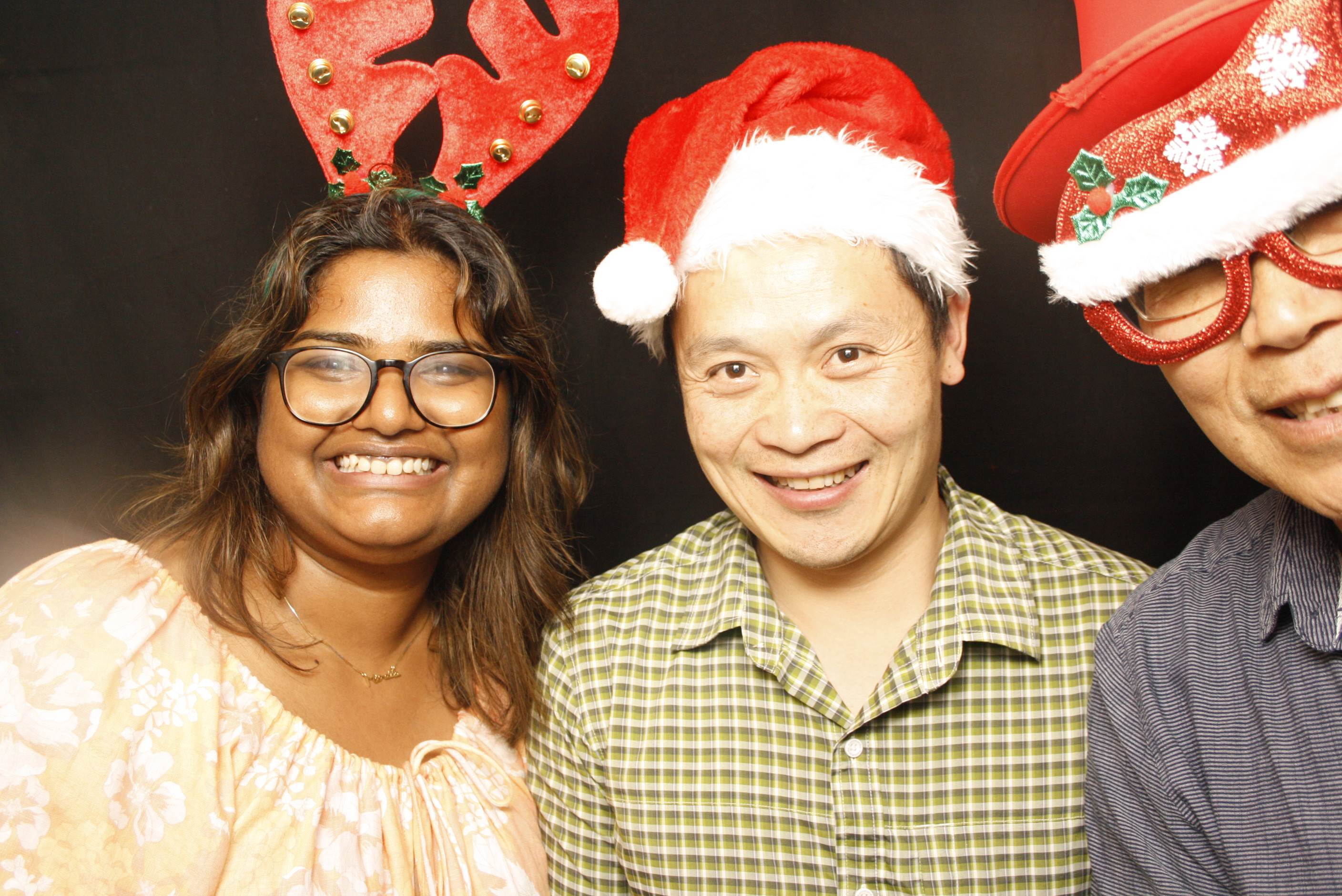 HQ NZDF Christmas Party 2022 | View more photos from the event at wgtngallery.classicphotobooths.co.nz/u/wgtncpbgallery/HQ-NZDF-Christmas-Party-2022