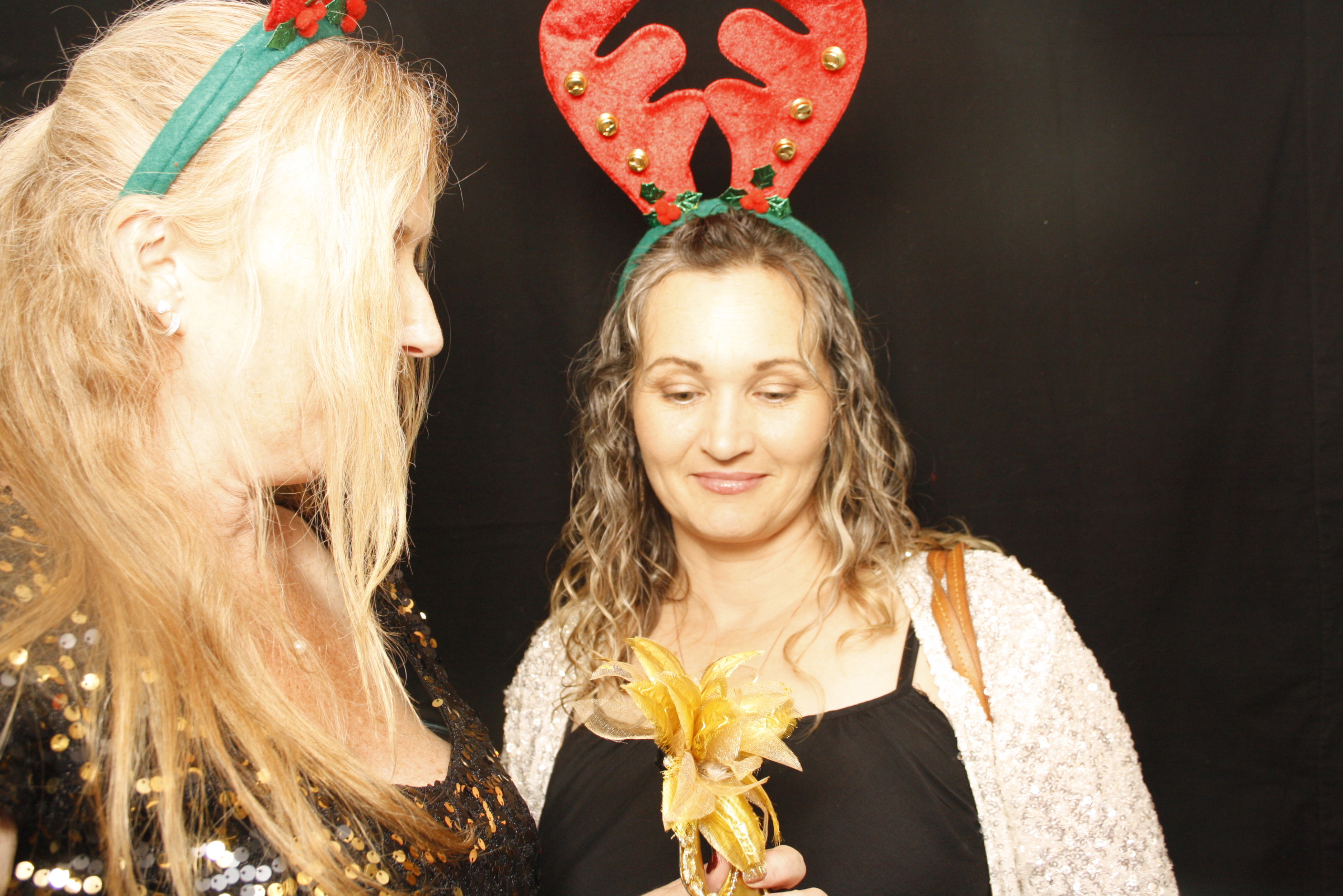 HQ NZDF Christmas Party 2022 | View more photos from the event at wgtngallery.classicphotobooths.co.nz/u/wgtncpbgallery/HQ-NZDF-Christmas-Party-2022