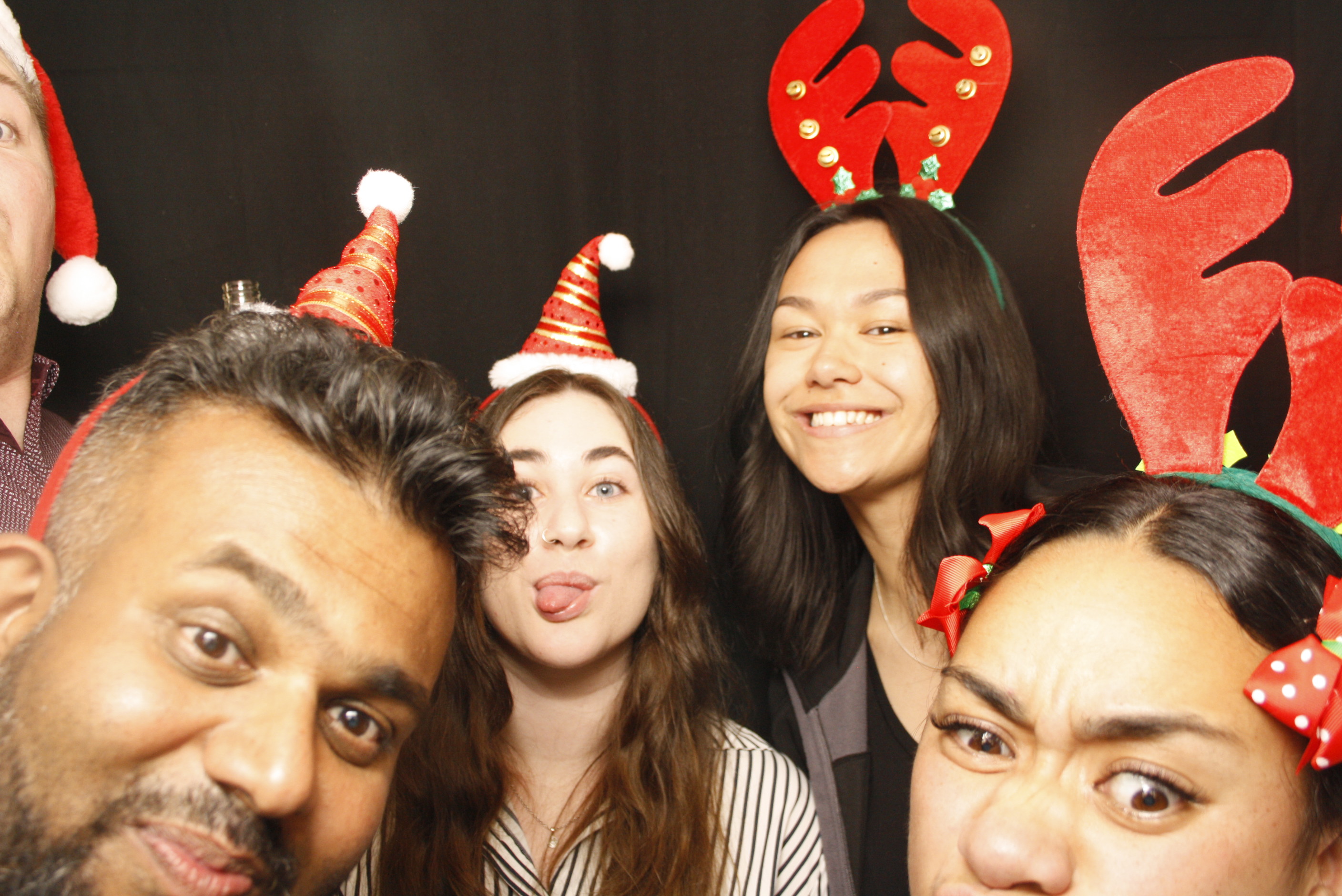 HQ NZDF Christmas Party 2022 | View more photos from the event at wgtngallery.classicphotobooths.co.nz/u/wgtncpbgallery/HQ-NZDF-Christmas-Party-2022