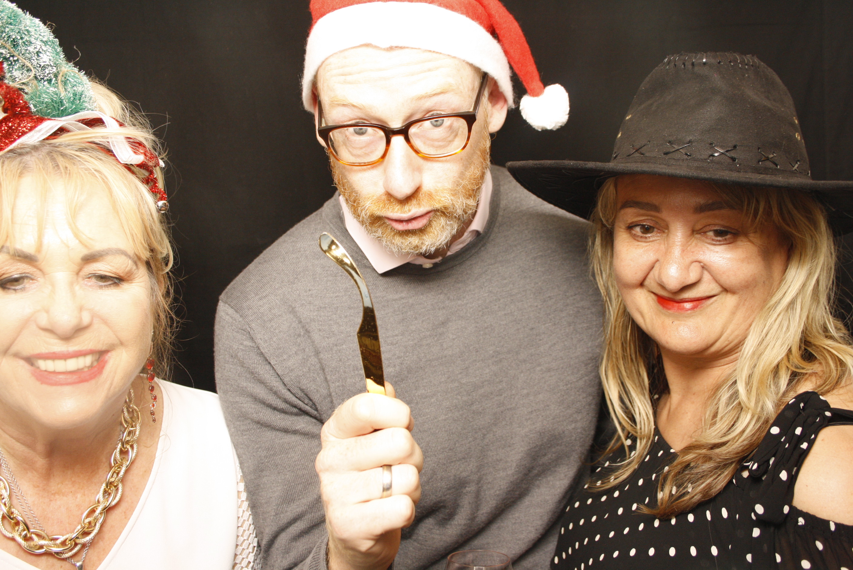 HQ NZDF Christmas Party 2022 | View more photos from the event at wgtngallery.classicphotobooths.co.nz/u/wgtncpbgallery/HQ-NZDF-Christmas-Party-2022