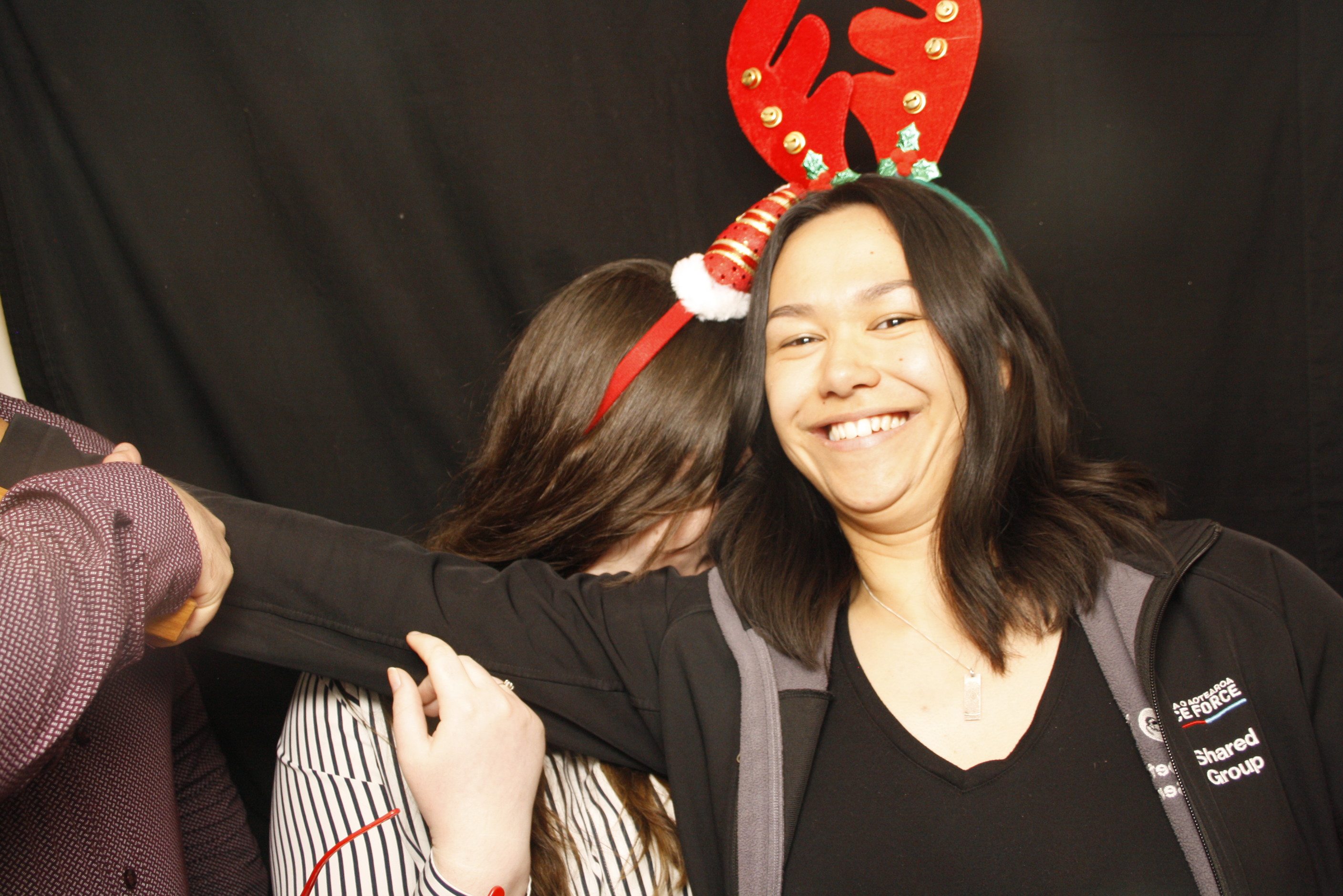 HQ NZDF Christmas Party 2022 | View more photos from the event at wgtngallery.classicphotobooths.co.nz/u/wgtncpbgallery/HQ-NZDF-Christmas-Party-2022