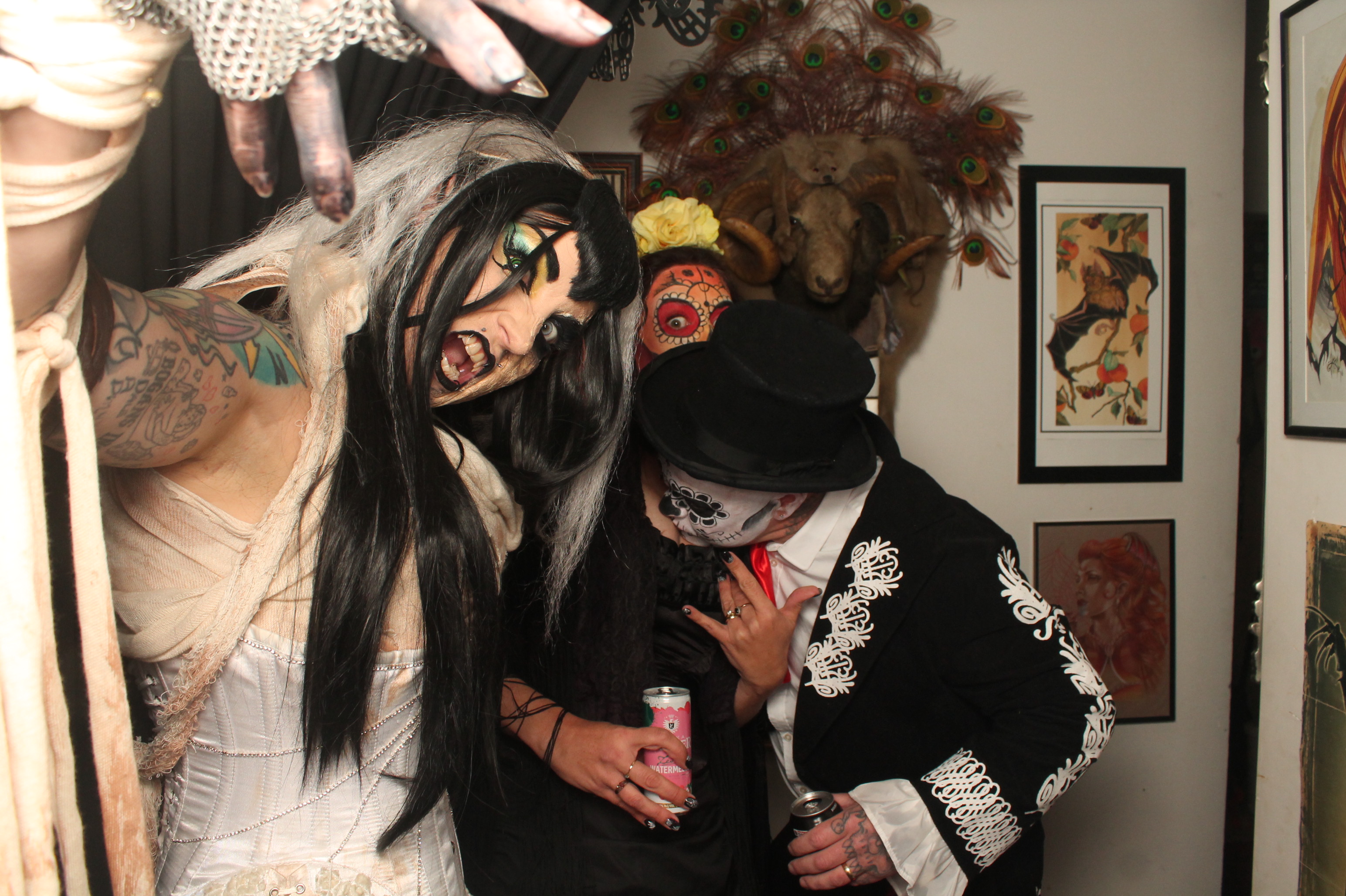 Halloween (Before Midnight) | View more photos from the event at wgtngallery.classicphotobooths.co.nz/u/wgtncpbgallery/Halloween-Before-Midnight