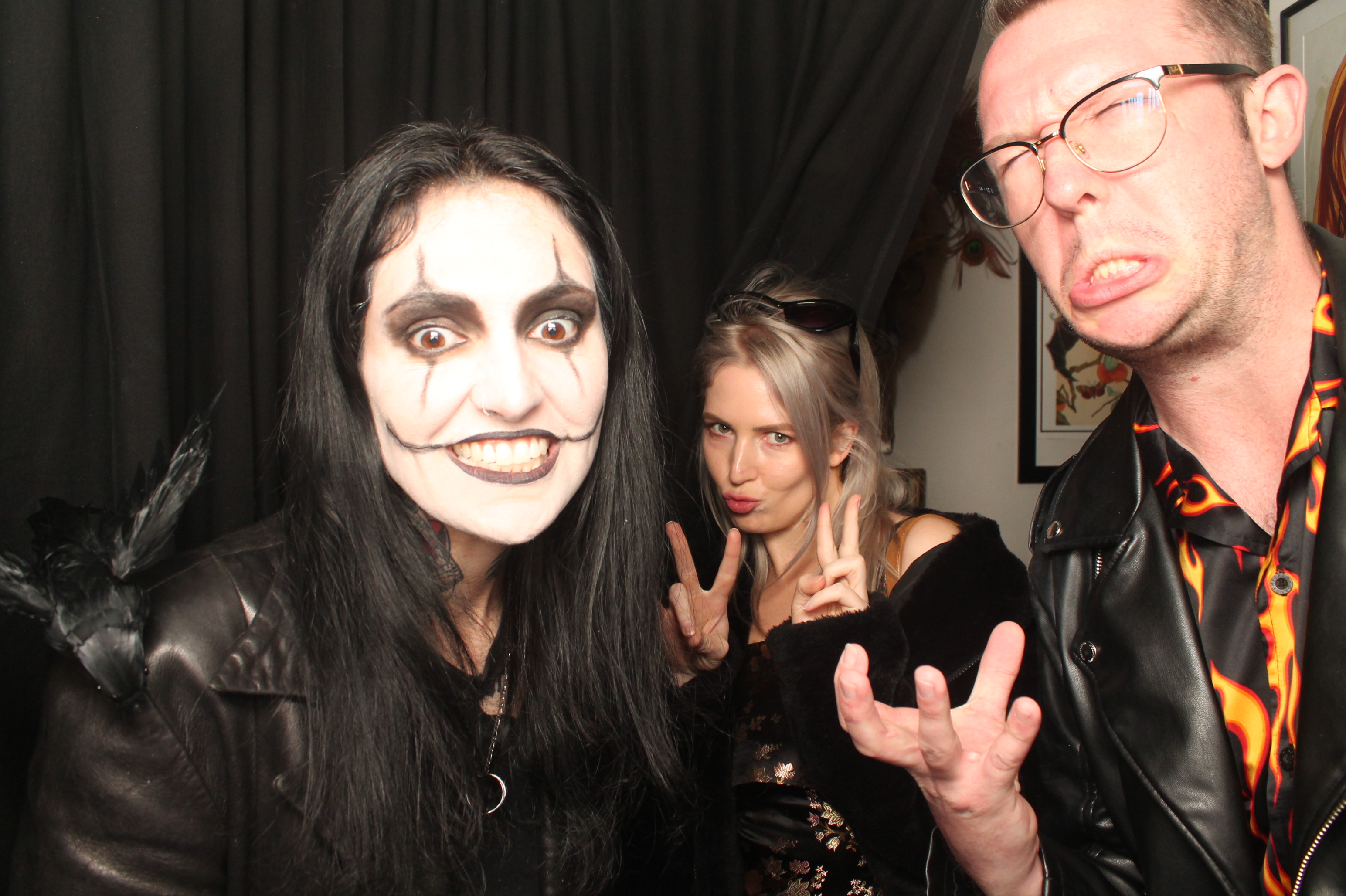 Halloween (Before Midnight) | View more photos from the event at wgtngallery.classicphotobooths.co.nz/u/wgtncpbgallery/Halloween-Before-Midnight