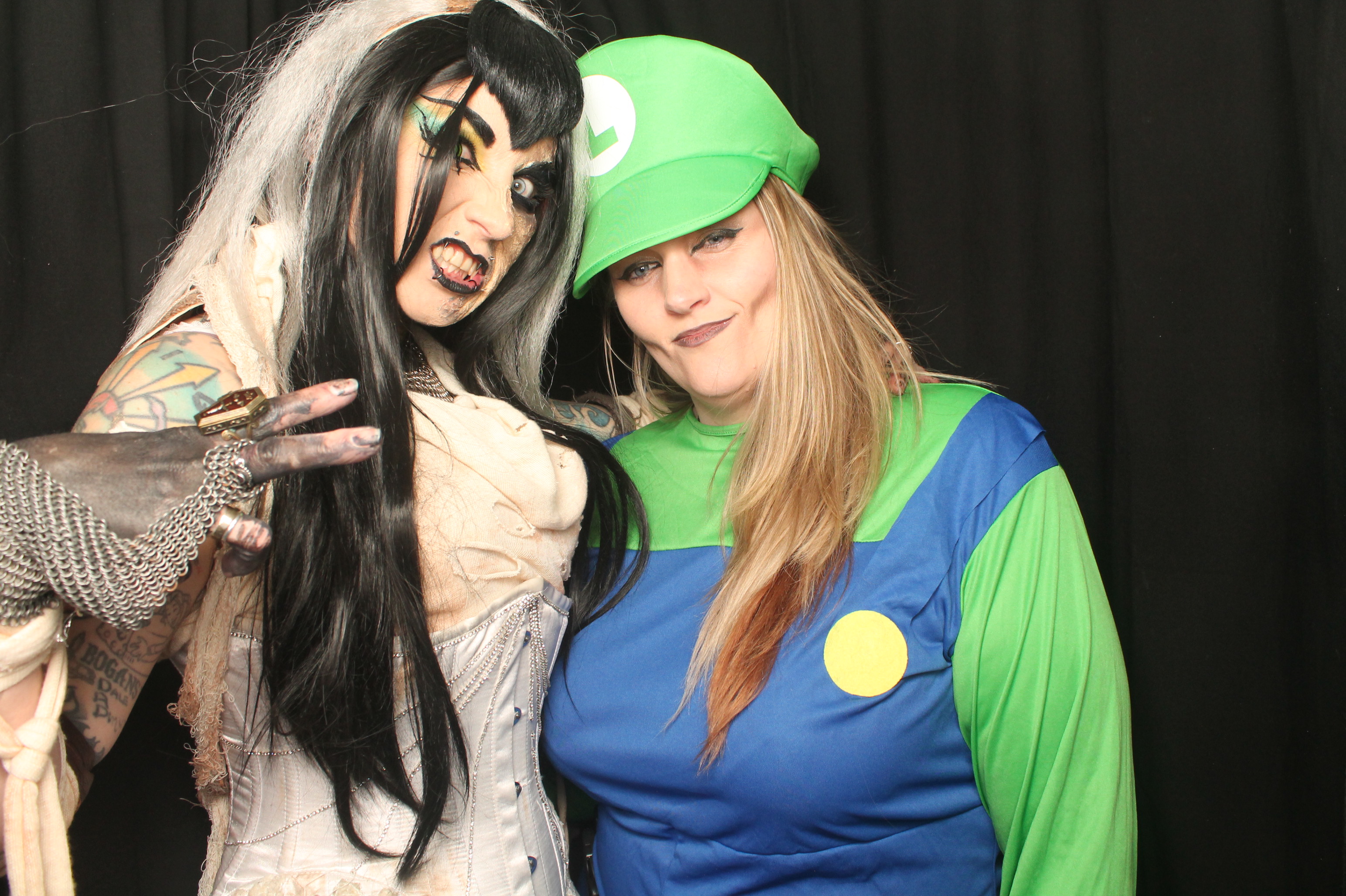 Halloween (Before Midnight) | View more photos from the event at wgtngallery.classicphotobooths.co.nz/u/wgtncpbgallery/Halloween-Before-Midnight