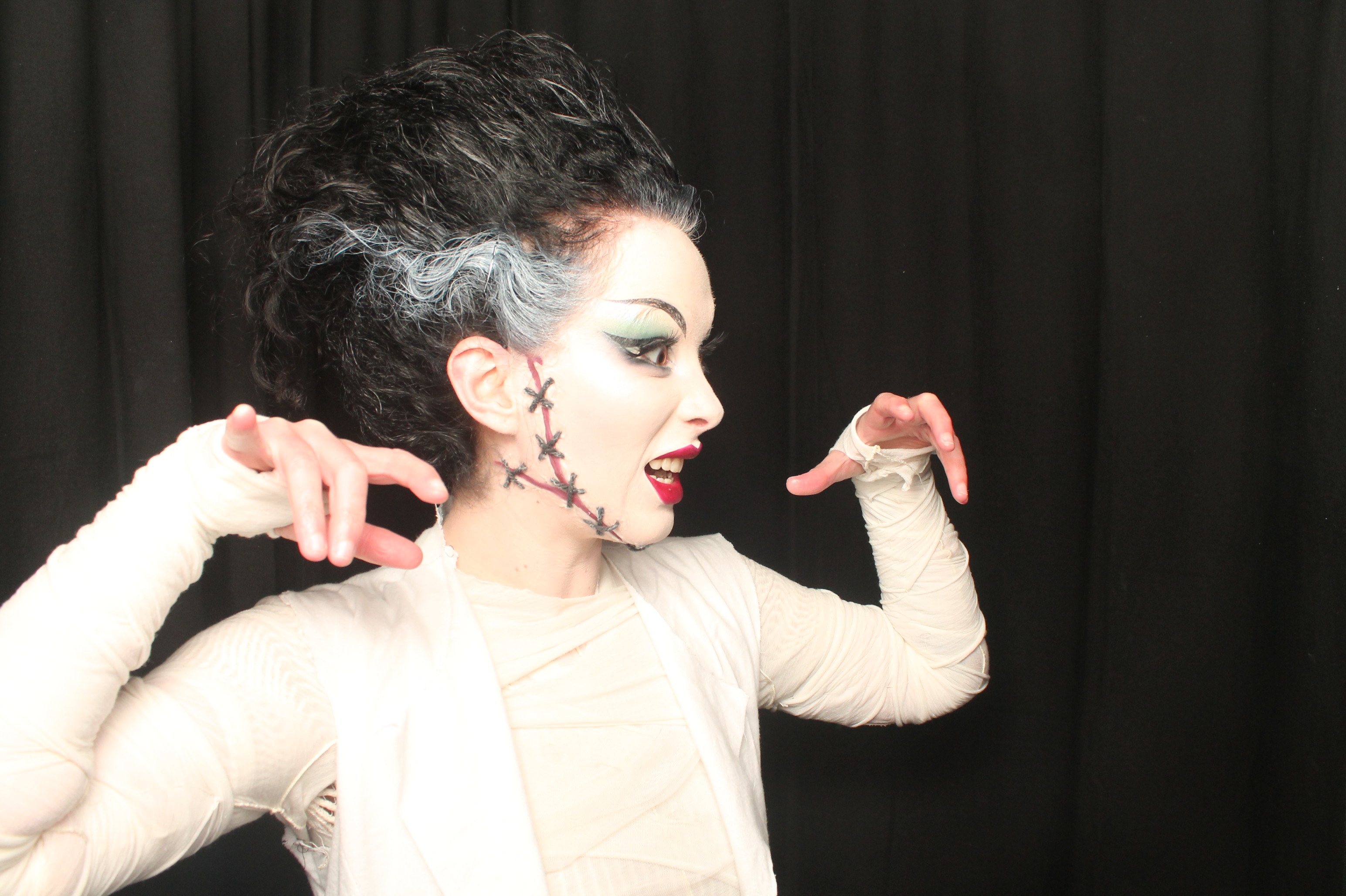 Halloween (Before Midnight) | View more photos from the event at wgtngallery.classicphotobooths.co.nz/u/wgtncpbgallery/Halloween-Before-Midnight