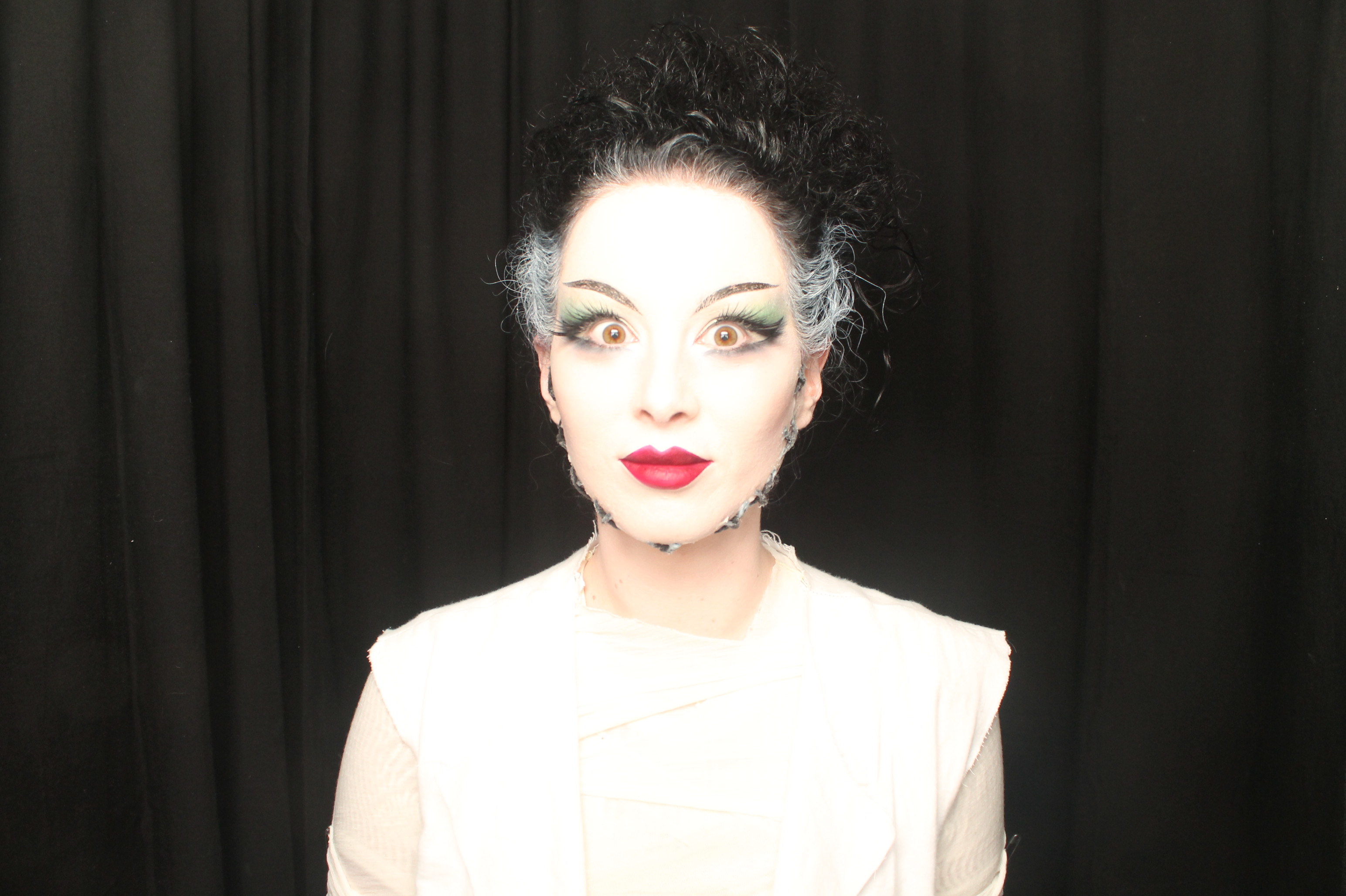 Halloween (Before Midnight) | View more photos from the event at wgtngallery.classicphotobooths.co.nz/u/wgtncpbgallery/Halloween-Before-Midnight