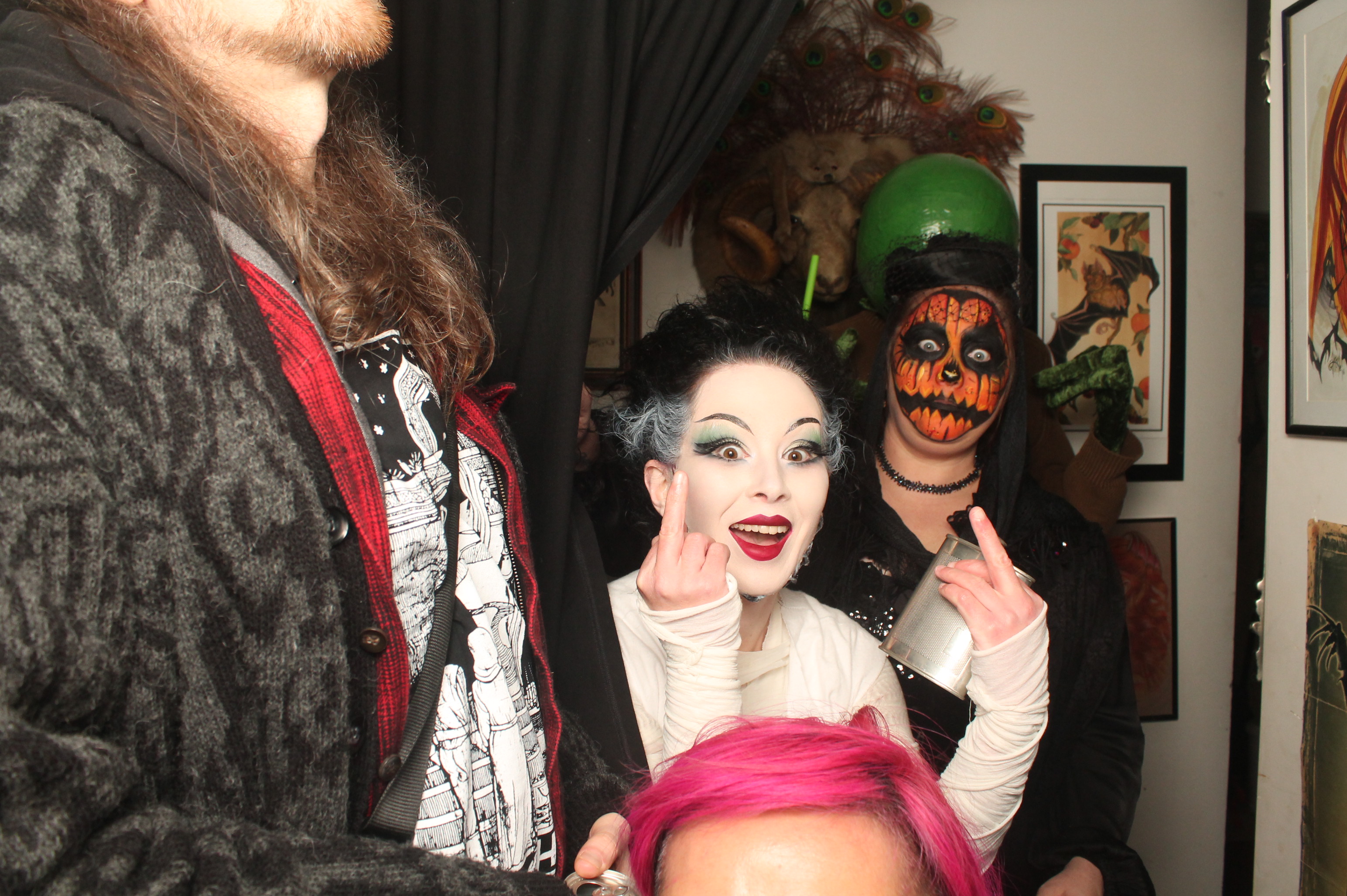 Halloween (Before Midnight) | View more photos from the event at wgtngallery.classicphotobooths.co.nz/u/wgtncpbgallery/Halloween-Before-Midnight