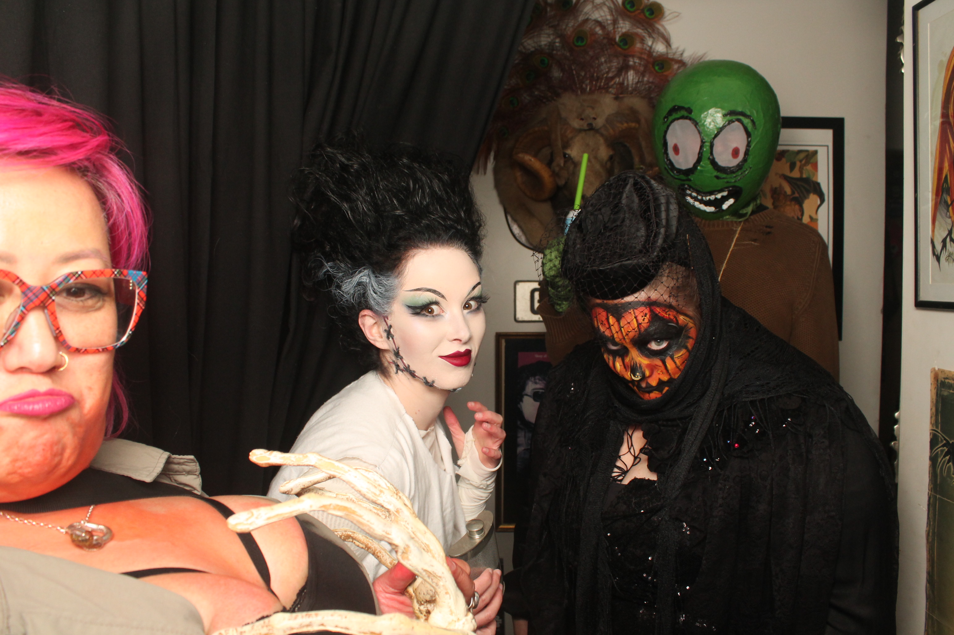 Halloween (Before Midnight) | View more photos from the event at wgtngallery.classicphotobooths.co.nz/u/wgtncpbgallery/Halloween-Before-Midnight