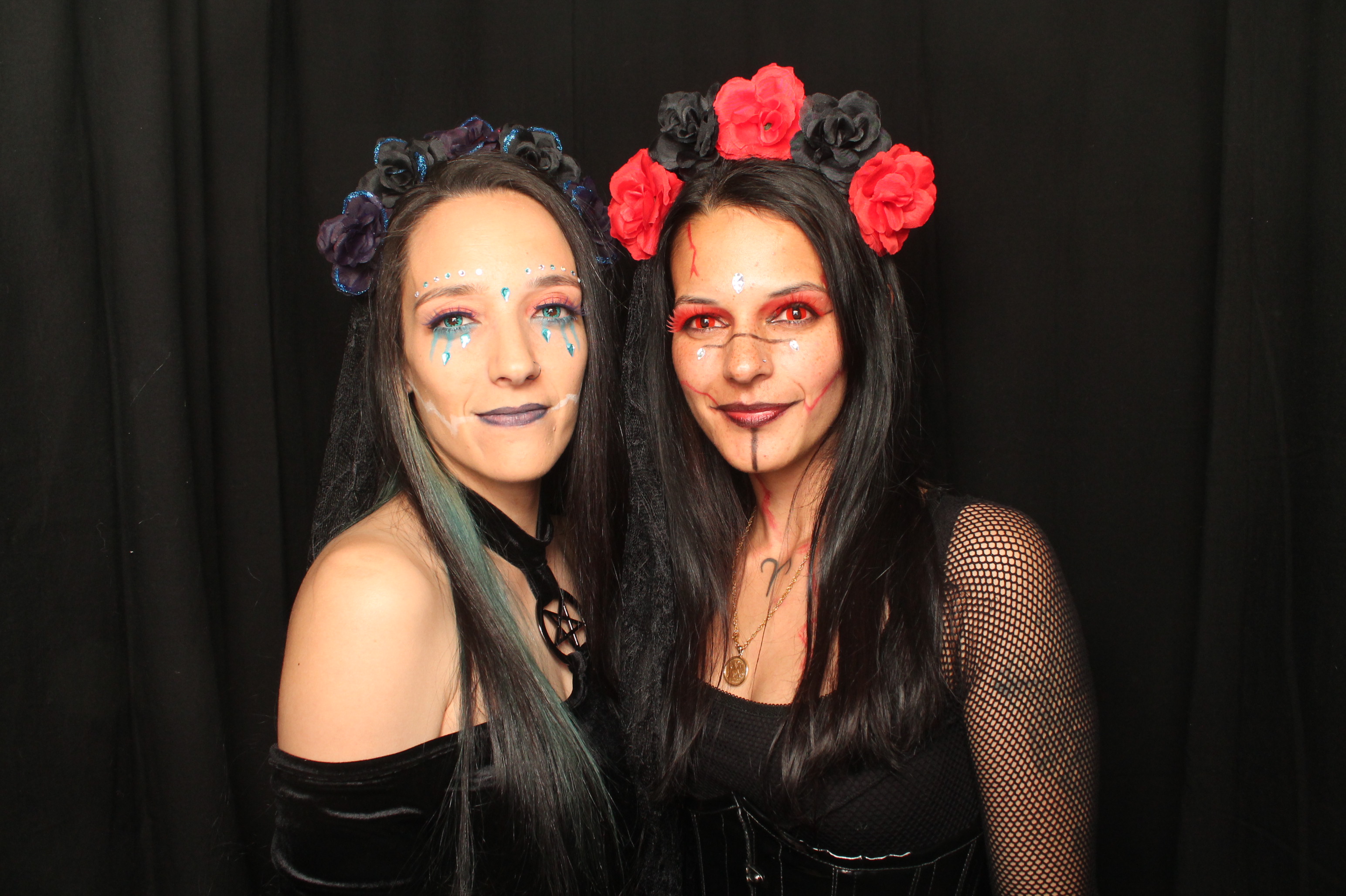 Halloween (Before Midnight) | View more photos from the event at wgtngallery.classicphotobooths.co.nz/u/wgtncpbgallery/Halloween-Before-Midnight