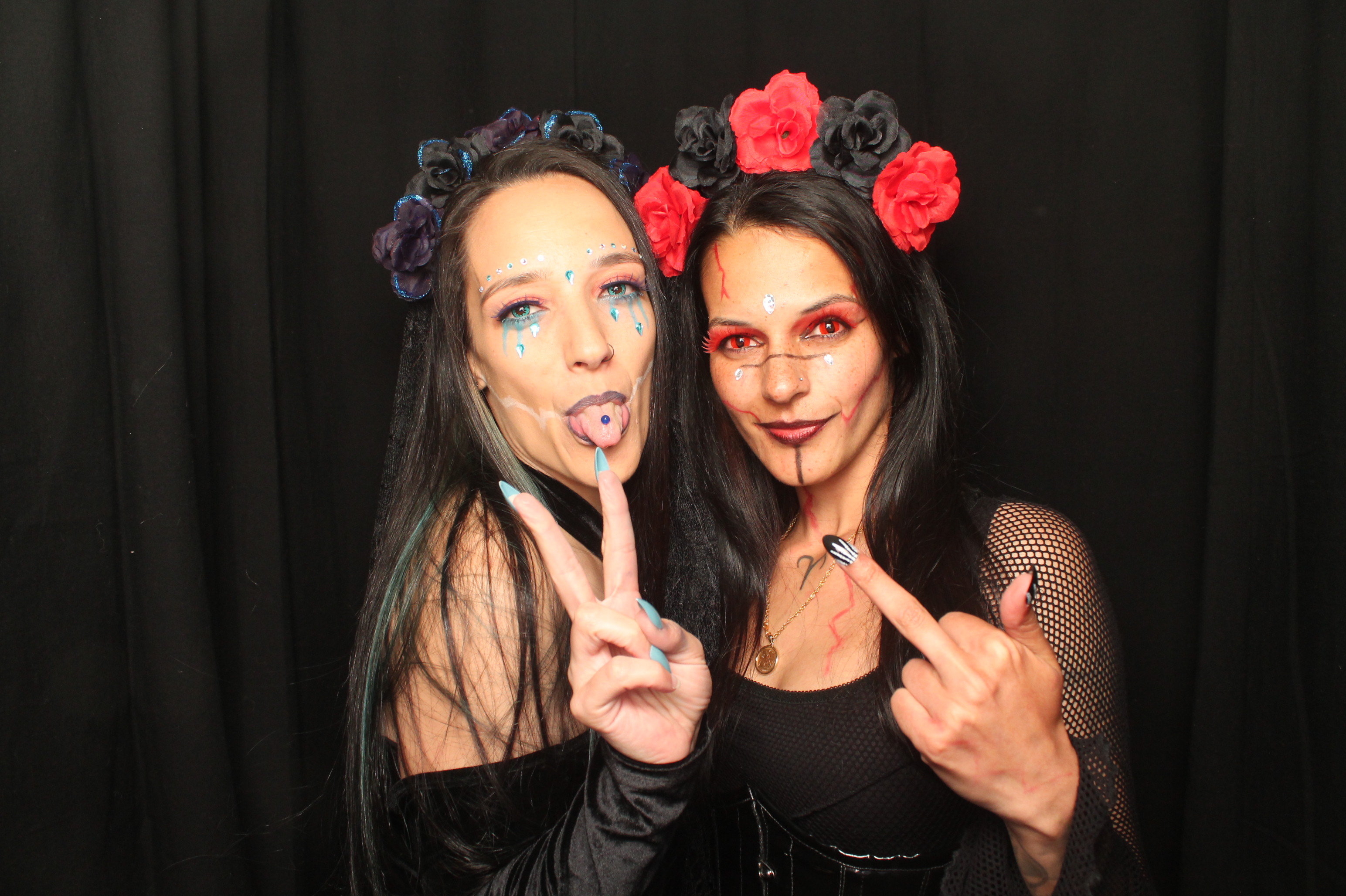 Halloween (Before Midnight) | View more photos from the event at wgtngallery.classicphotobooths.co.nz/u/wgtncpbgallery/Halloween-Before-Midnight