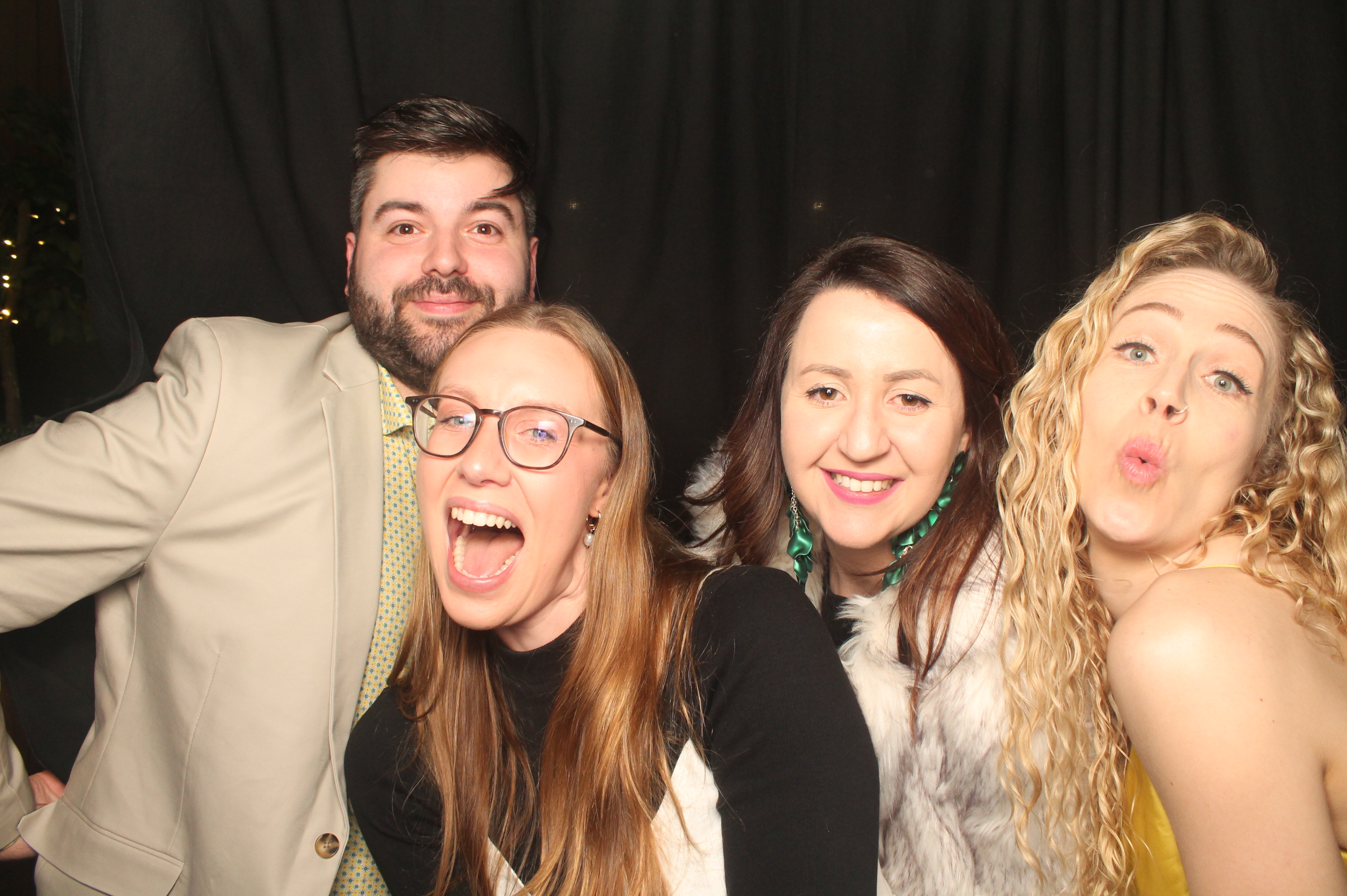 Hutt Valley High School Ball - Booth One | View more photos from the event at wgtngallery.classicphotobooths.co.nz/u/wgtncpbgallery/Hutt-Valley-High-School-Ball-Booth-One