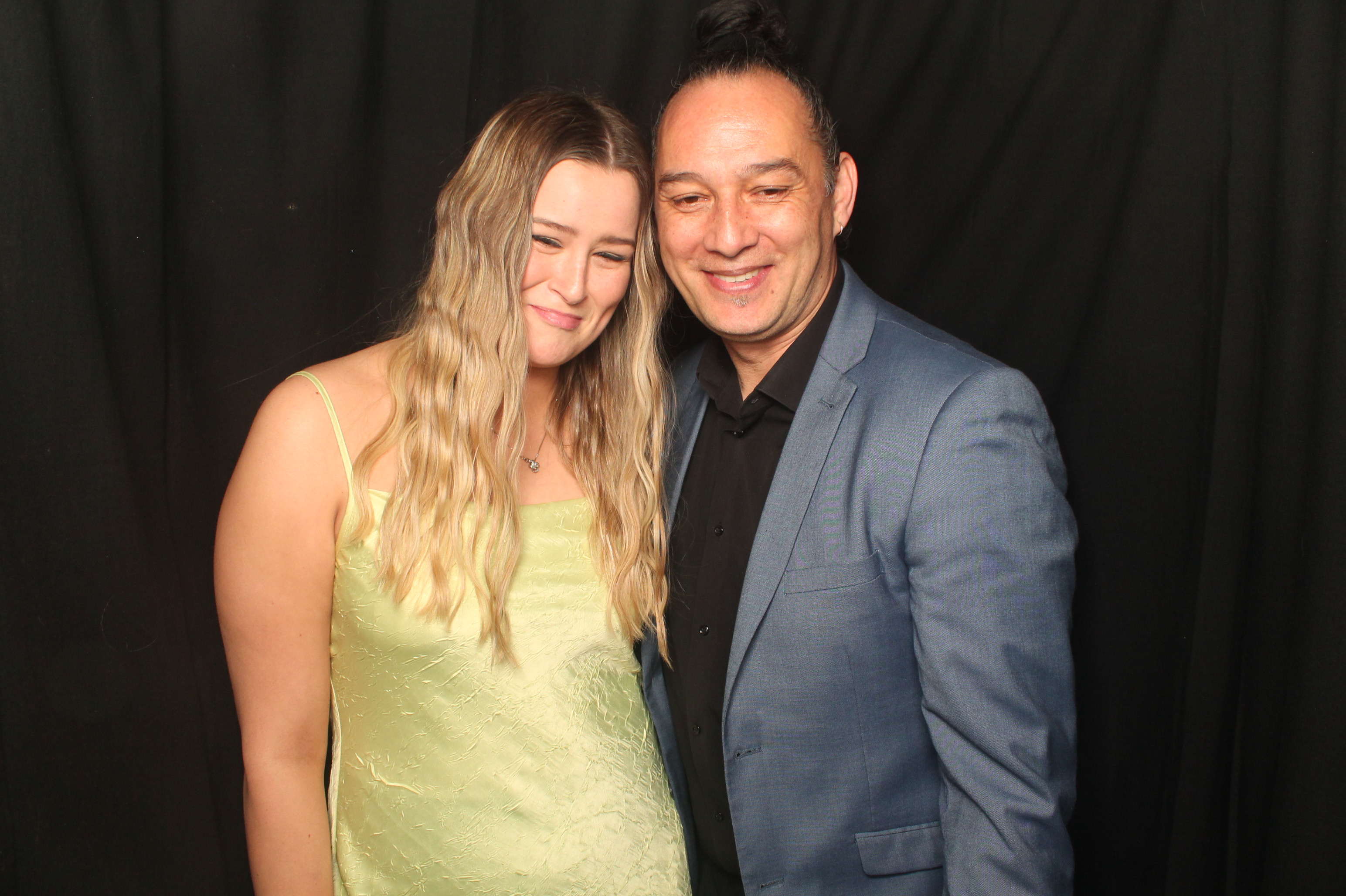 Hutt Valley High School Ball - Booth One | View more photos from the event at wgtngallery.classicphotobooths.co.nz/u/wgtncpbgallery/Hutt-Valley-High-School-Ball-Booth-One