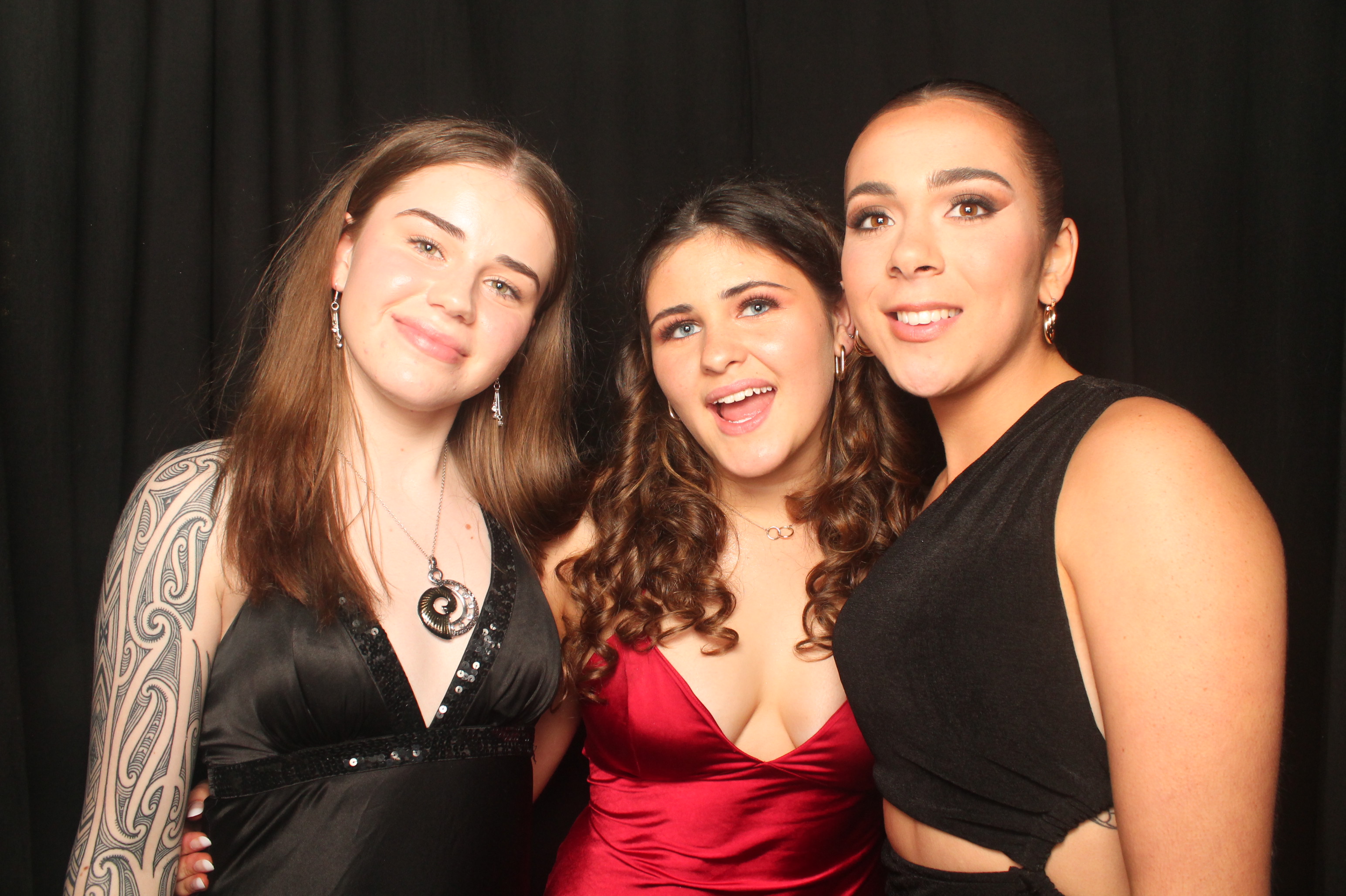 Hutt Valley High School Ball - Booth One | View more photos from the event at wgtngallery.classicphotobooths.co.nz/u/wgtncpbgallery/Hutt-Valley-High-School-Ball-Booth-One