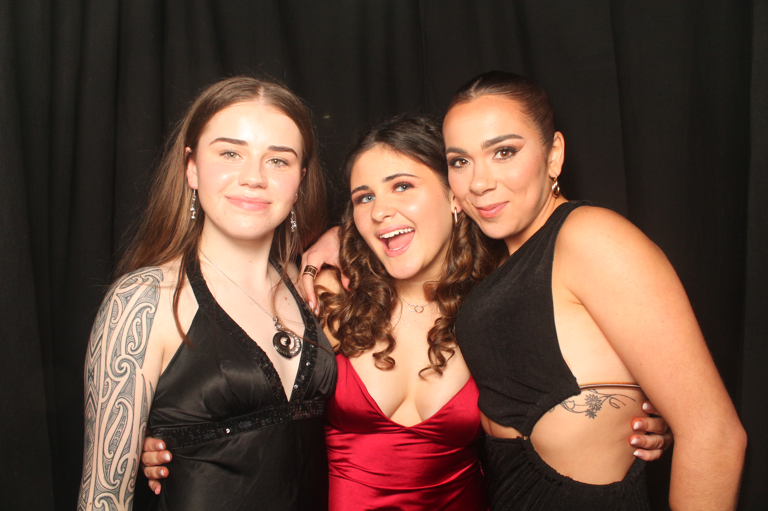 Hutt Valley High School Ball - Booth One | View more photos from the event at wgtngallery.classicphotobooths.co.nz/u/wgtncpbgallery/Hutt-Valley-High-School-Ball-Booth-One