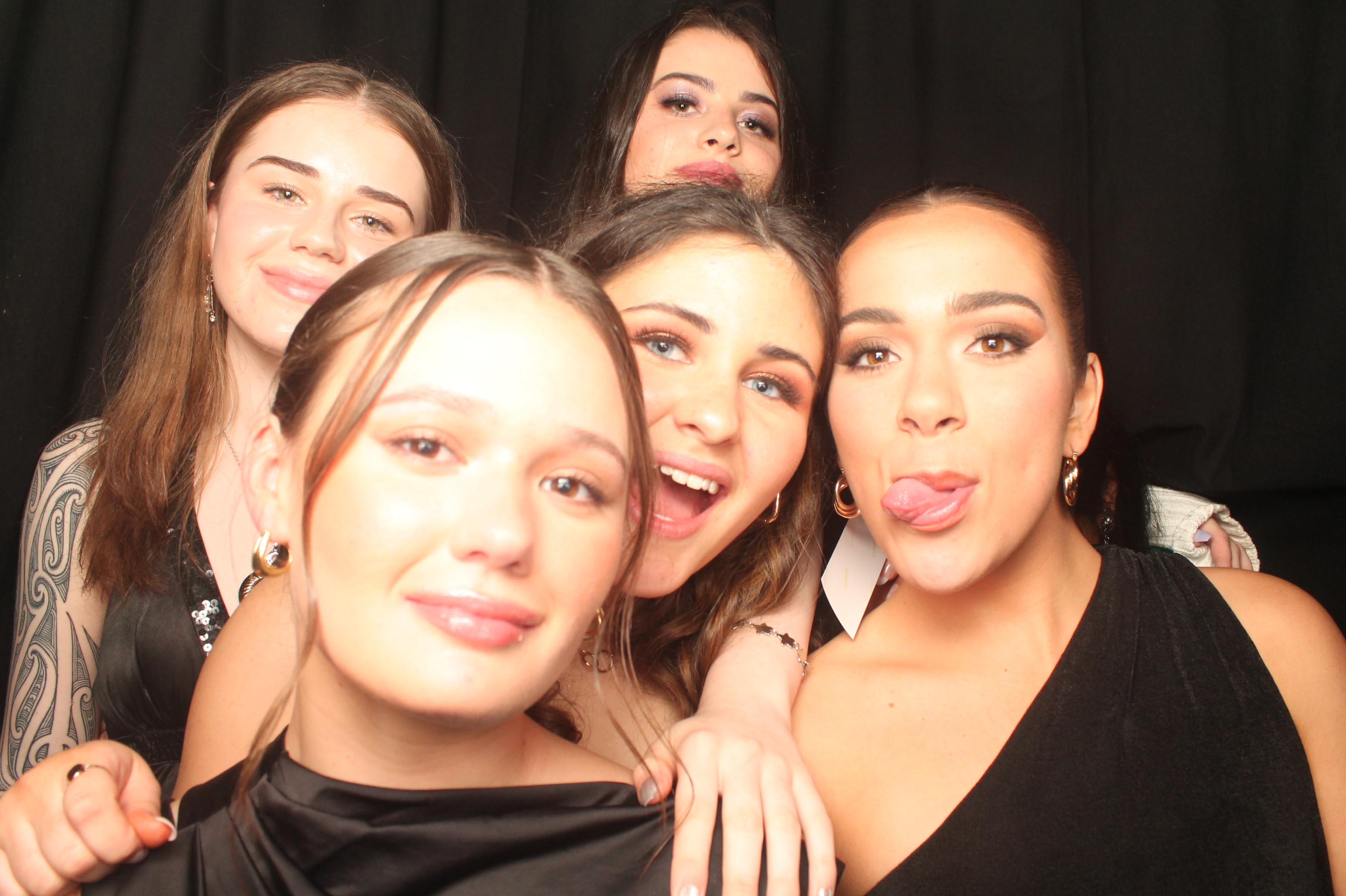 Hutt Valley High School Ball - Booth One | View more photos from the event at wgtngallery.classicphotobooths.co.nz/u/wgtncpbgallery/Hutt-Valley-High-School-Ball-Booth-One