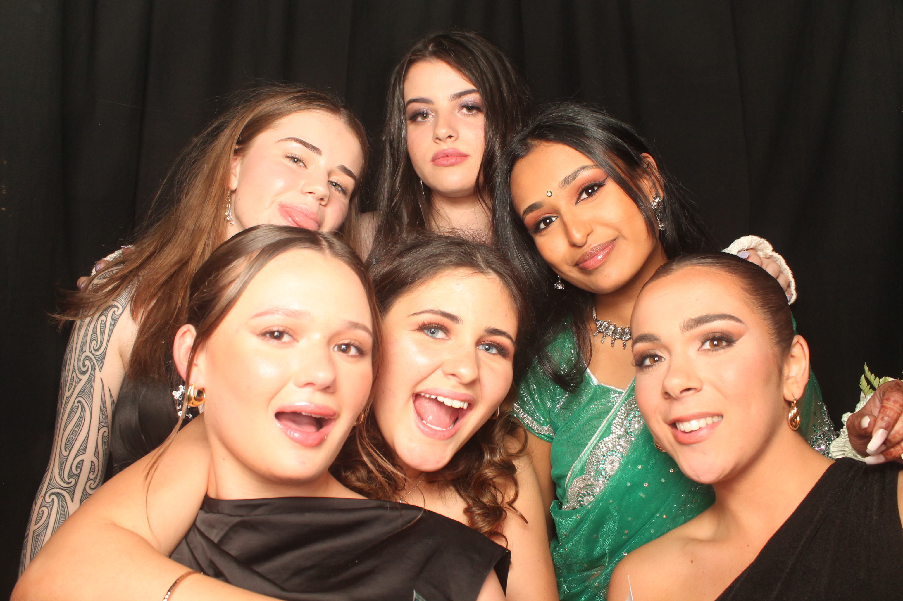 Hutt Valley High School Ball - Booth One | View more photos from the event at wgtngallery.classicphotobooths.co.nz/u/wgtncpbgallery/Hutt-Valley-High-School-Ball-Booth-One