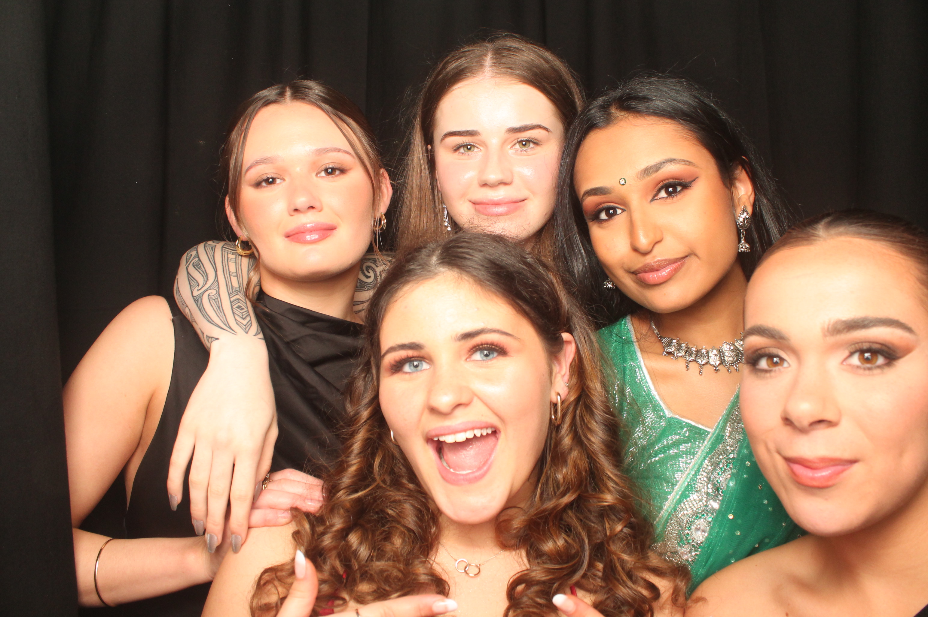 Hutt Valley High School Ball - Booth One | View more photos from the event at wgtngallery.classicphotobooths.co.nz/u/wgtncpbgallery/Hutt-Valley-High-School-Ball-Booth-One