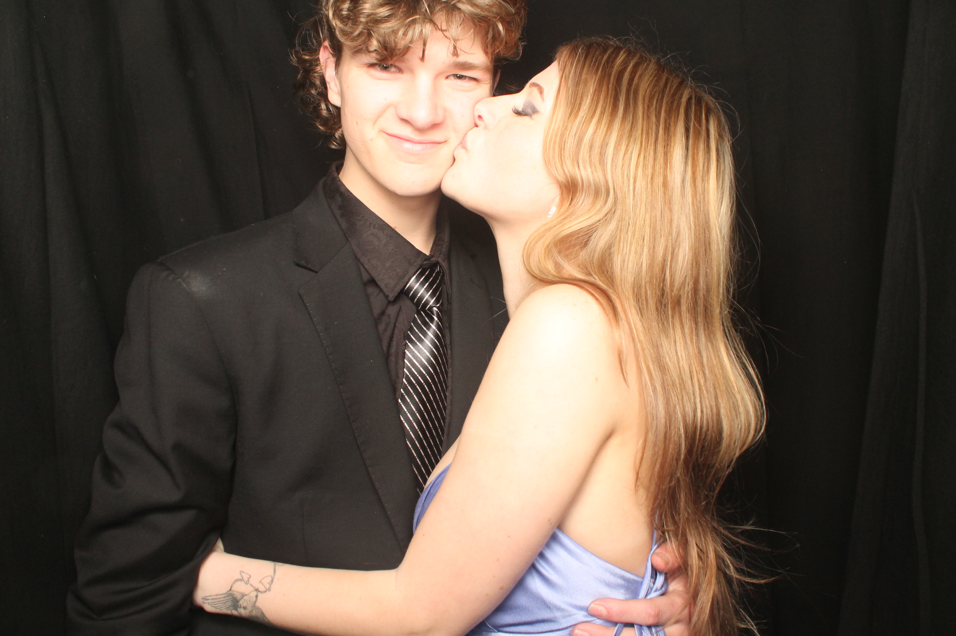 Hutt Valley High School Ball - Booth One | View more photos from the event at wgtngallery.classicphotobooths.co.nz/u/wgtncpbgallery/Hutt-Valley-High-School-Ball-Booth-One