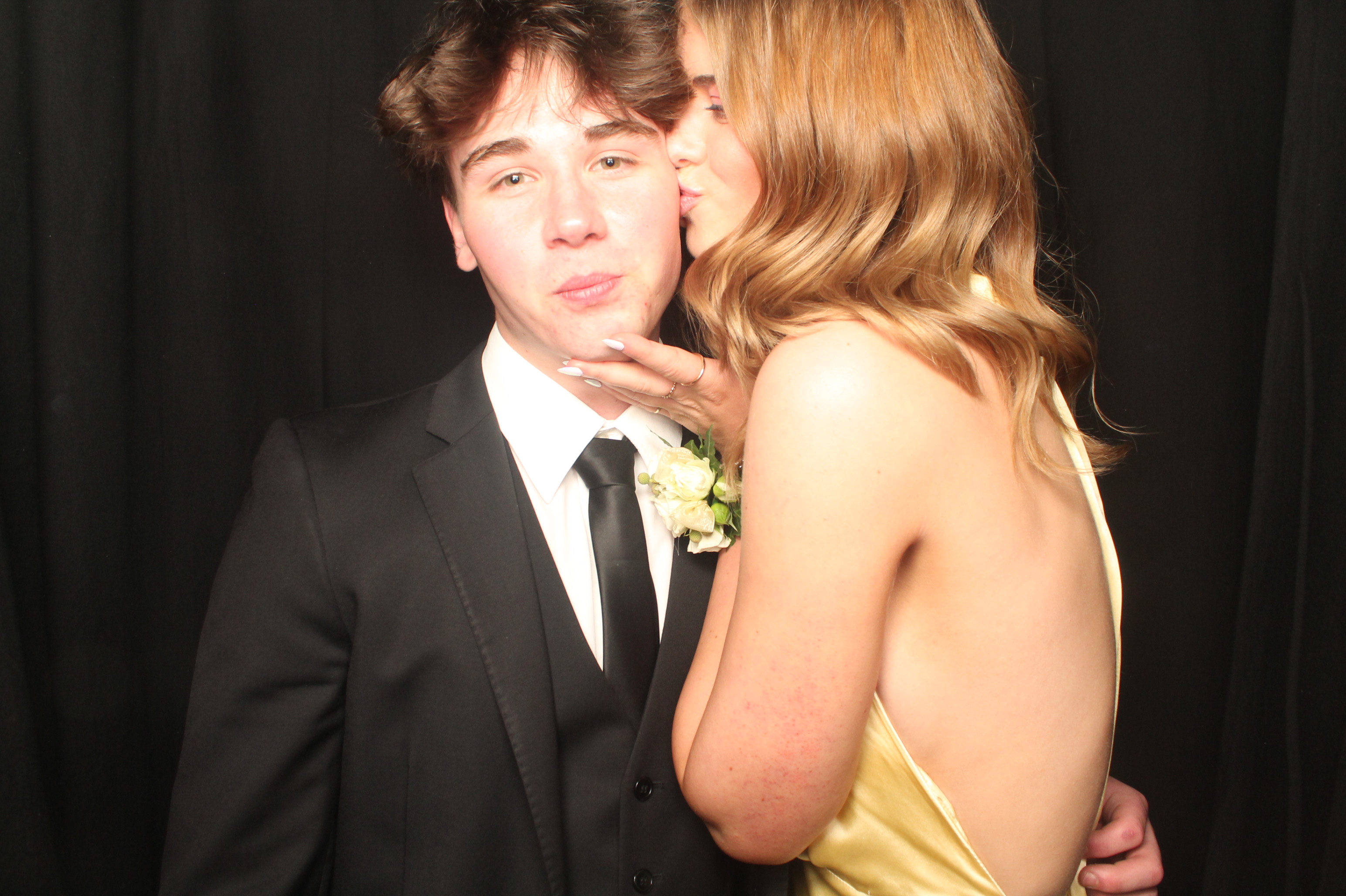 Hutt Valley High School Ball - Booth One | View more photos from the event at wgtngallery.classicphotobooths.co.nz/u/wgtncpbgallery/Hutt-Valley-High-School-Ball-Booth-One