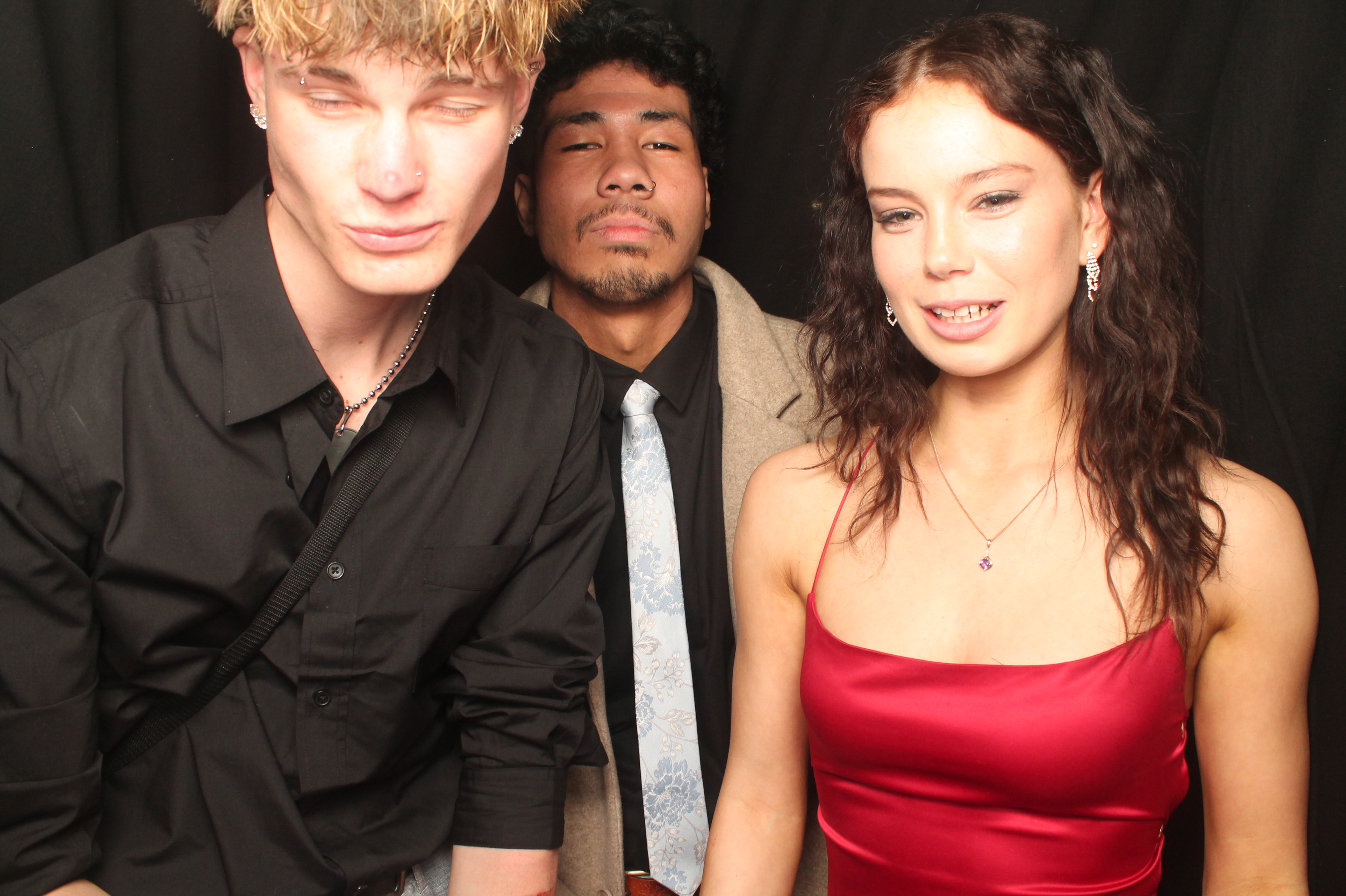 Hutt Valley High School Ball - Booth One | View more photos from the event at wgtngallery.classicphotobooths.co.nz/u/wgtncpbgallery/Hutt-Valley-High-School-Ball-Booth-One