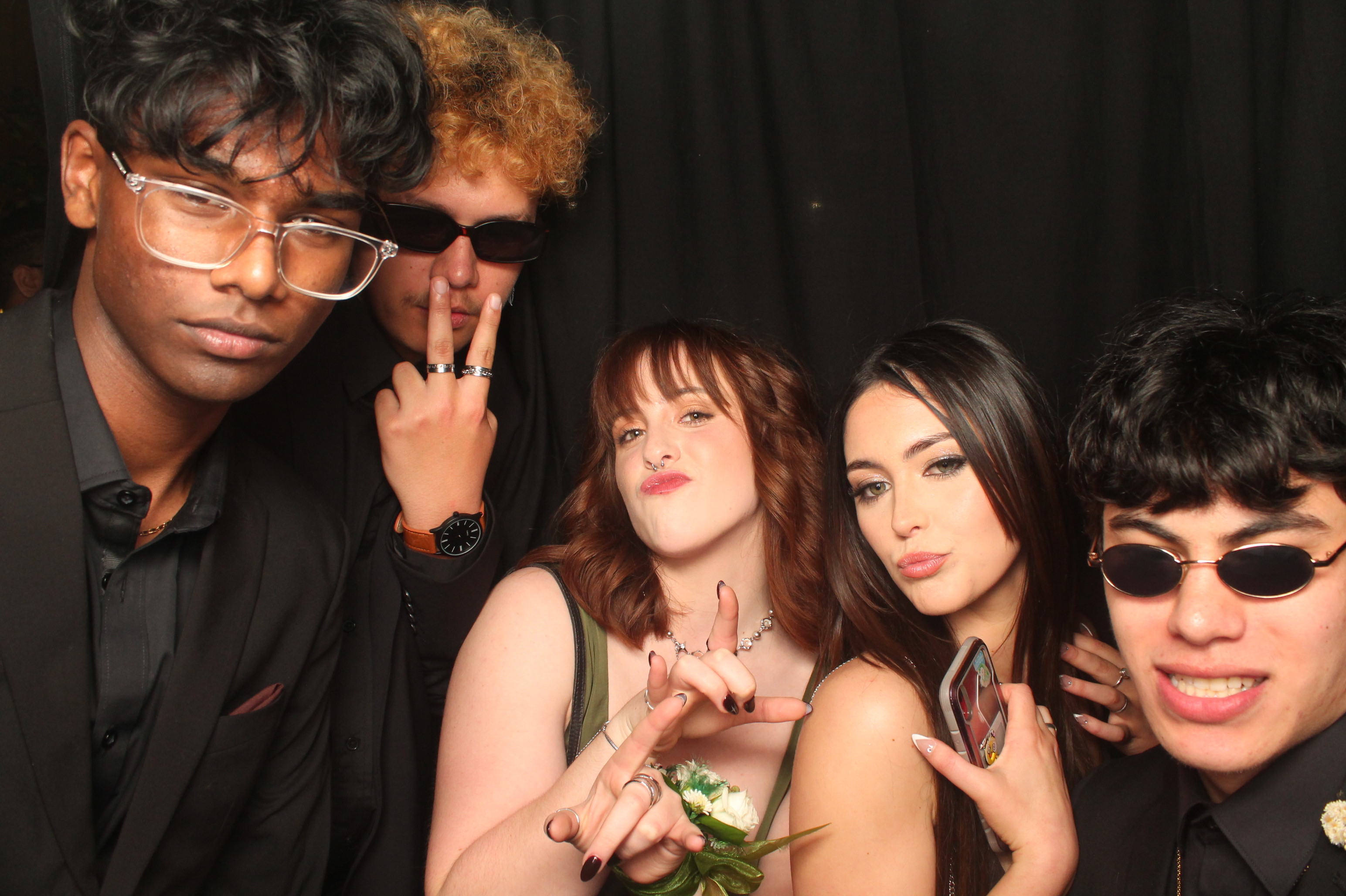 Hutt Valley High School Ball - Booth One | View more photos from the event at wgtngallery.classicphotobooths.co.nz/u/wgtncpbgallery/Hutt-Valley-High-School-Ball-Booth-One