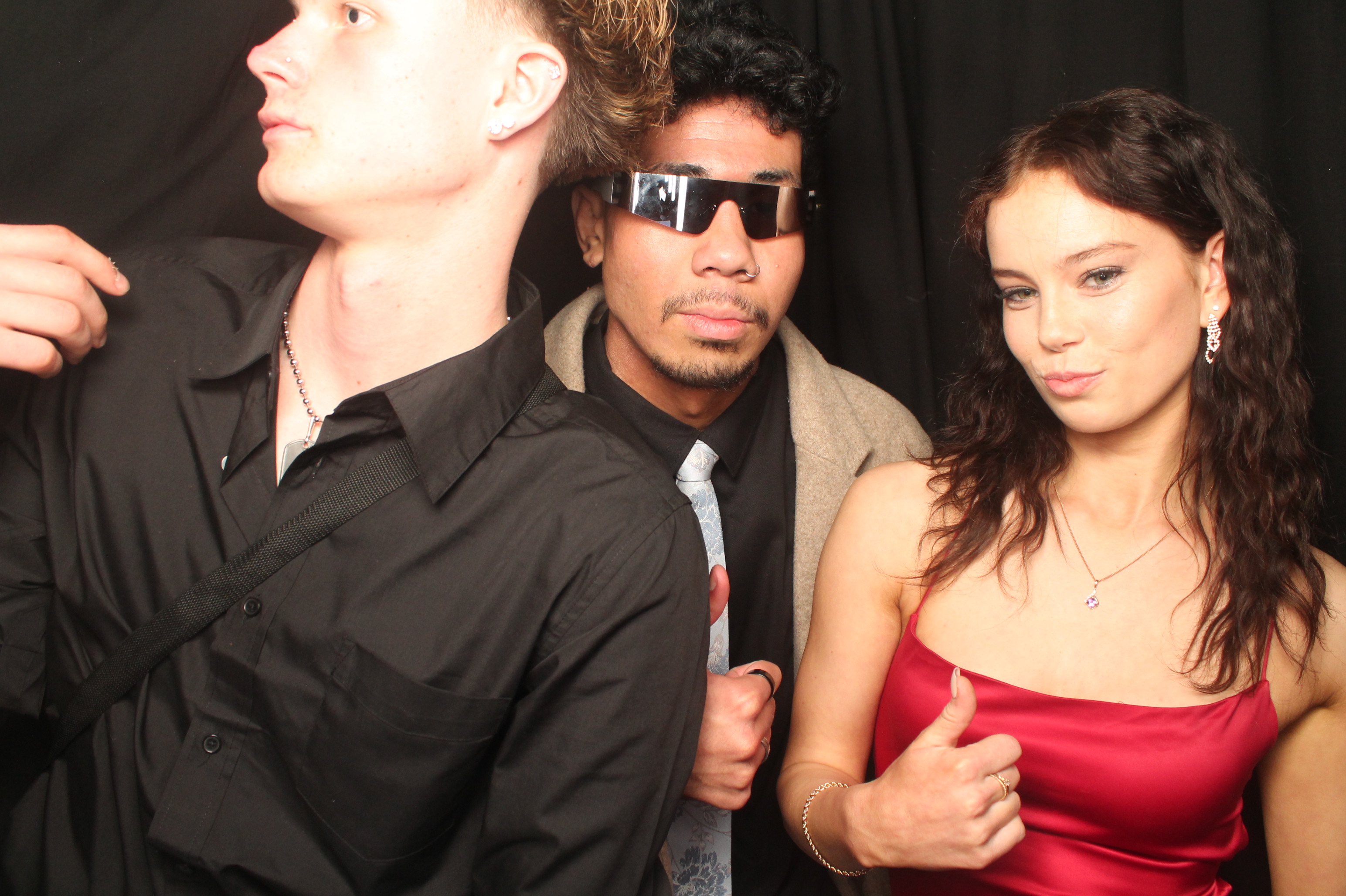 Hutt Valley High School Ball - Booth One | View more photos from the event at wgtngallery.classicphotobooths.co.nz/u/wgtncpbgallery/Hutt-Valley-High-School-Ball-Booth-One