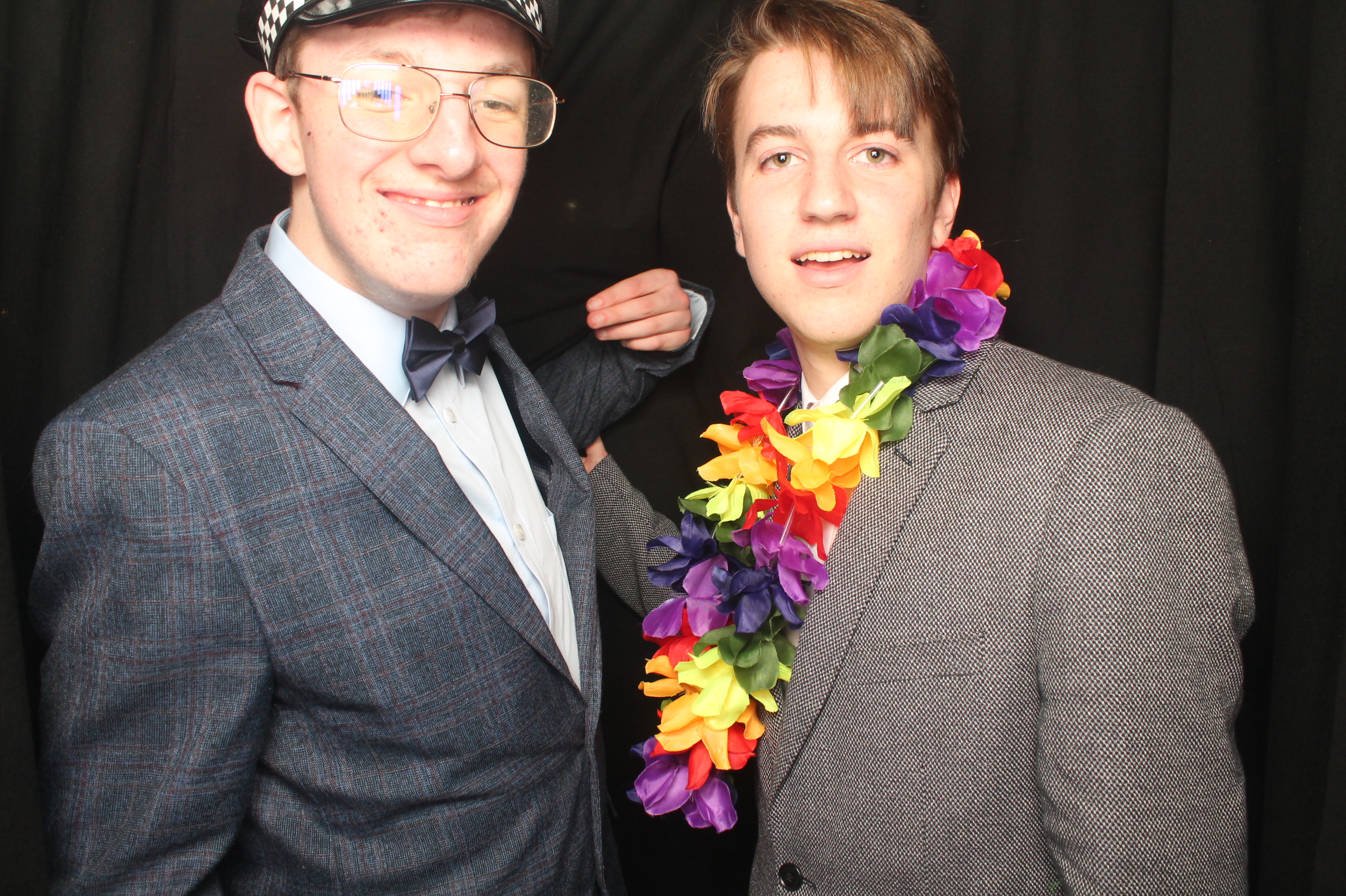 Hutt Valley High School Ball - Booth One | View more photos from the event at wgtngallery.classicphotobooths.co.nz/u/wgtncpbgallery/Hutt-Valley-High-School-Ball-Booth-One