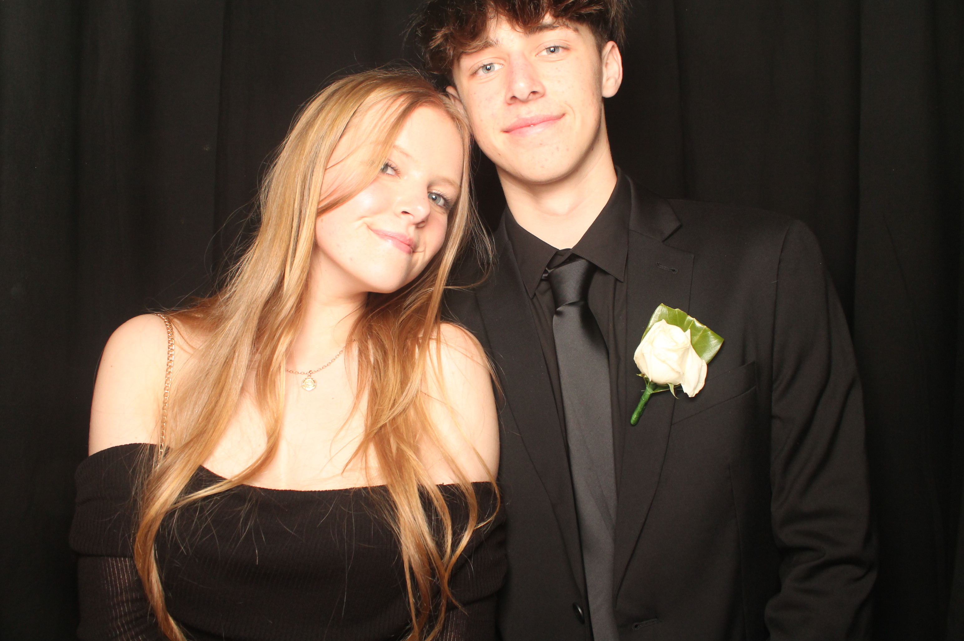 Hutt Valley High School Ball - Booth One | View more photos from the event at wgtngallery.classicphotobooths.co.nz/u/wgtncpbgallery/Hutt-Valley-High-School-Ball-Booth-One