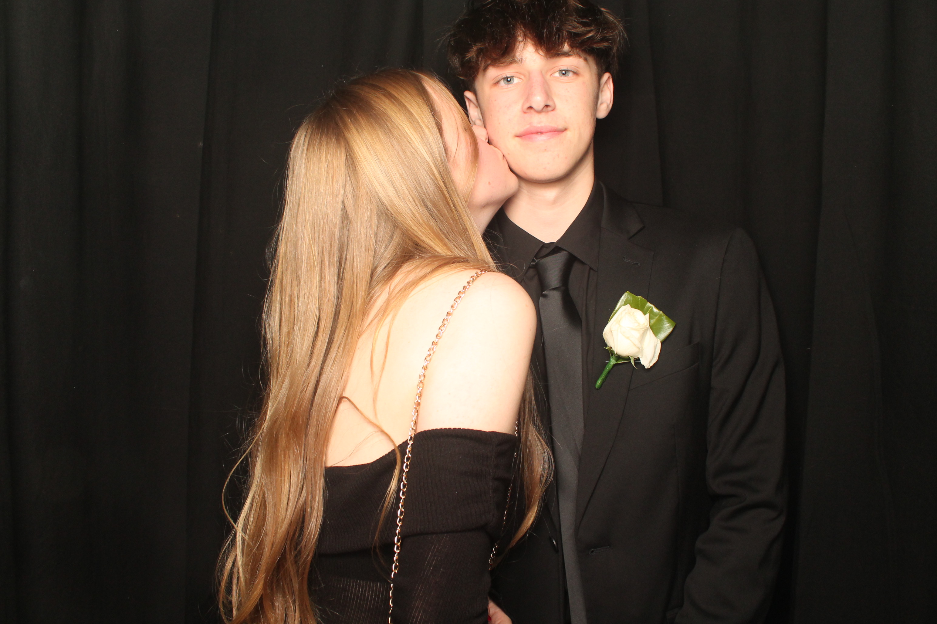 Hutt Valley High School Ball - Booth One | View more photos from the event at wgtngallery.classicphotobooths.co.nz/u/wgtncpbgallery/Hutt-Valley-High-School-Ball-Booth-One