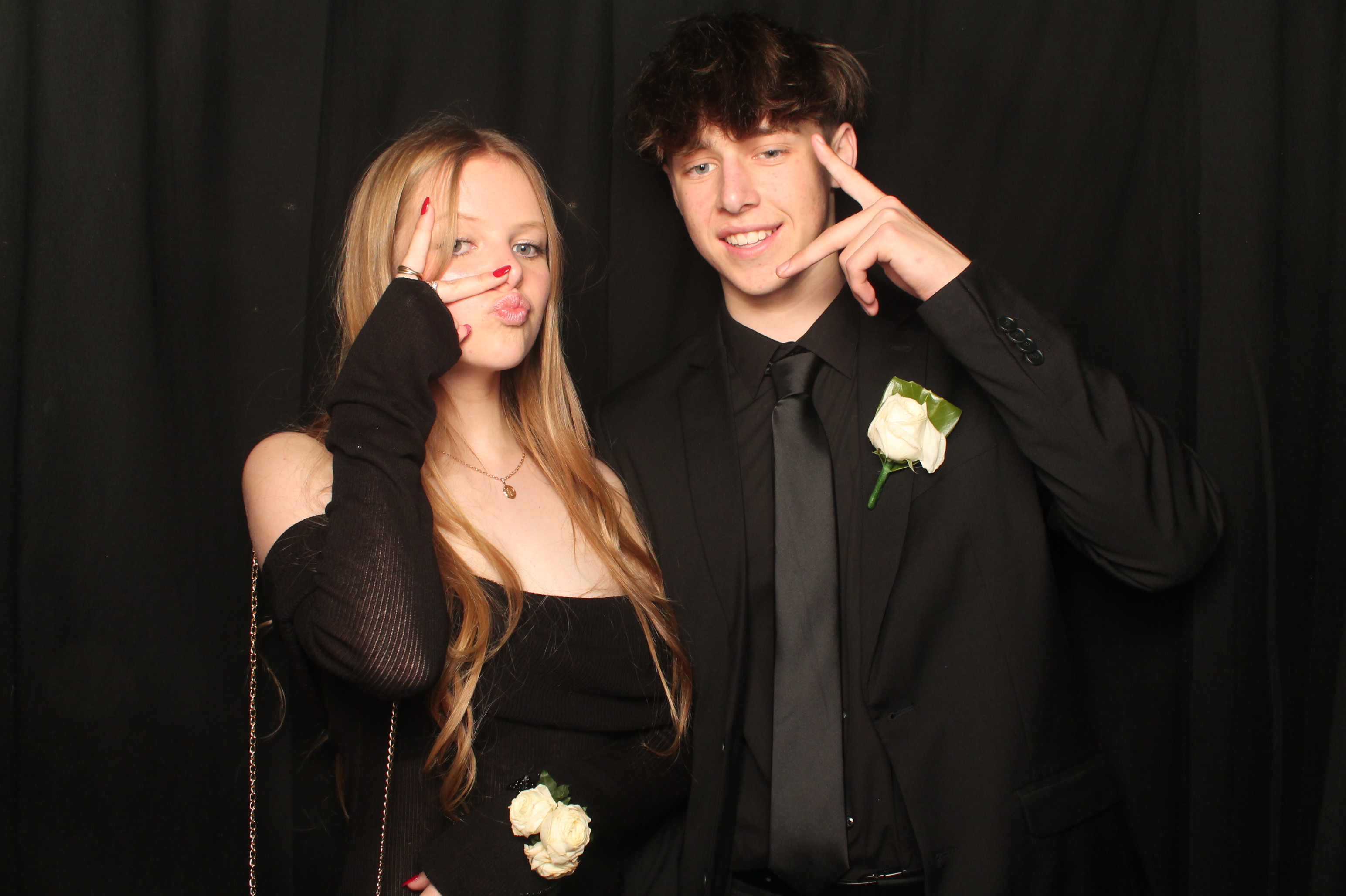 Hutt Valley High School Ball - Booth One | View more photos from the event at wgtngallery.classicphotobooths.co.nz/u/wgtncpbgallery/Hutt-Valley-High-School-Ball-Booth-One