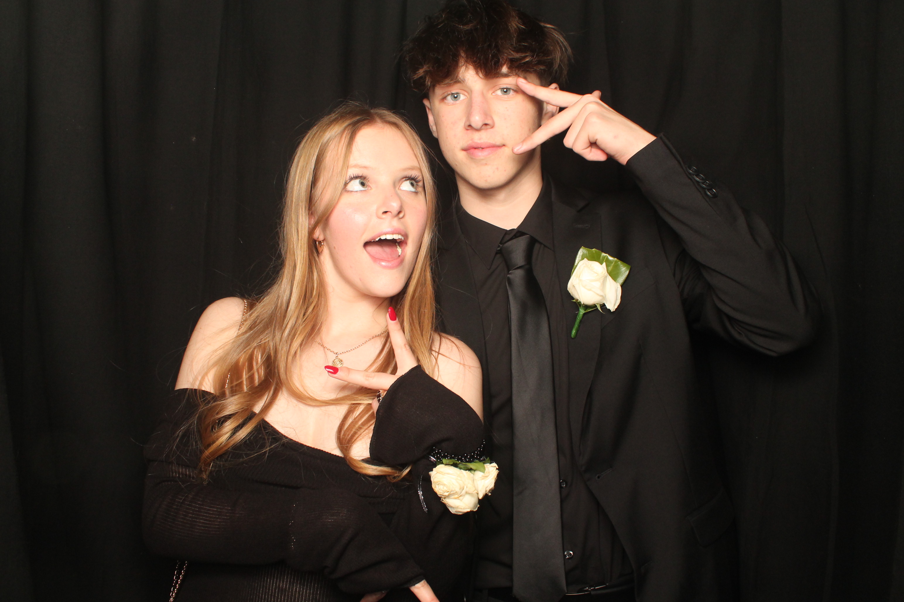 Hutt Valley High School Ball - Booth One | View more photos from the event at wgtngallery.classicphotobooths.co.nz/u/wgtncpbgallery/Hutt-Valley-High-School-Ball-Booth-One