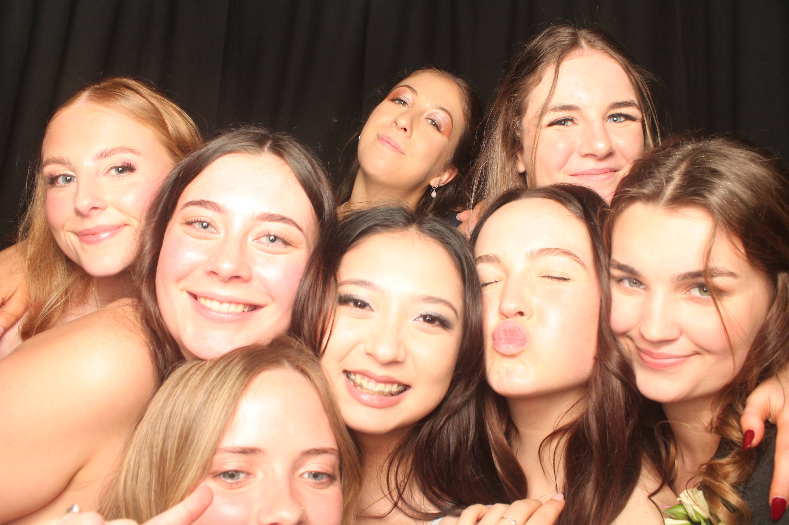 Hutt Valley High School Ball - Booth One | View more photos from the event at wgtngallery.classicphotobooths.co.nz/u/wgtncpbgallery/Hutt-Valley-High-School-Ball-Booth-One