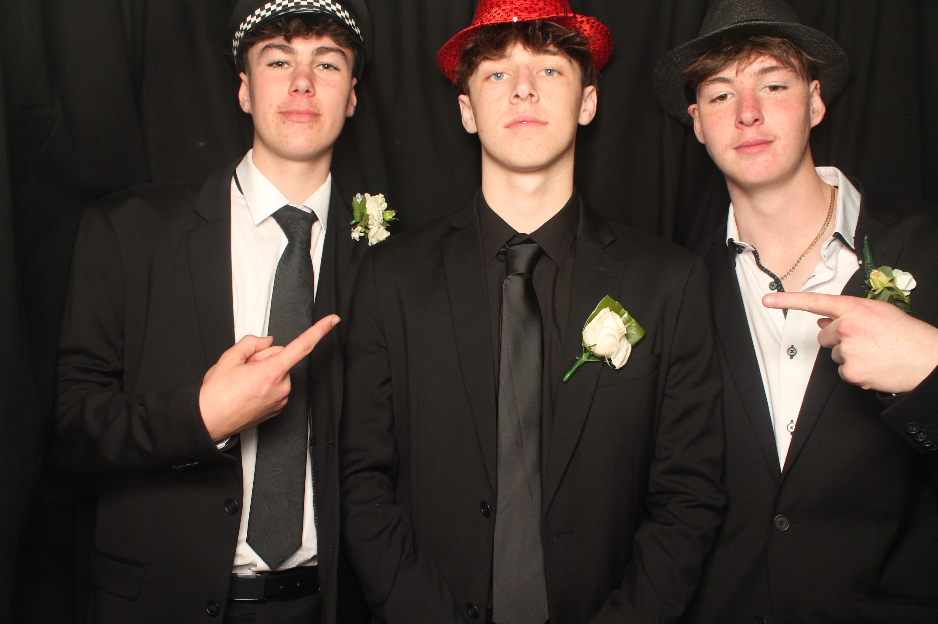 Hutt Valley High School Ball - Booth One | View more photos from the event at wgtngallery.classicphotobooths.co.nz/u/wgtncpbgallery/Hutt-Valley-High-School-Ball-Booth-One