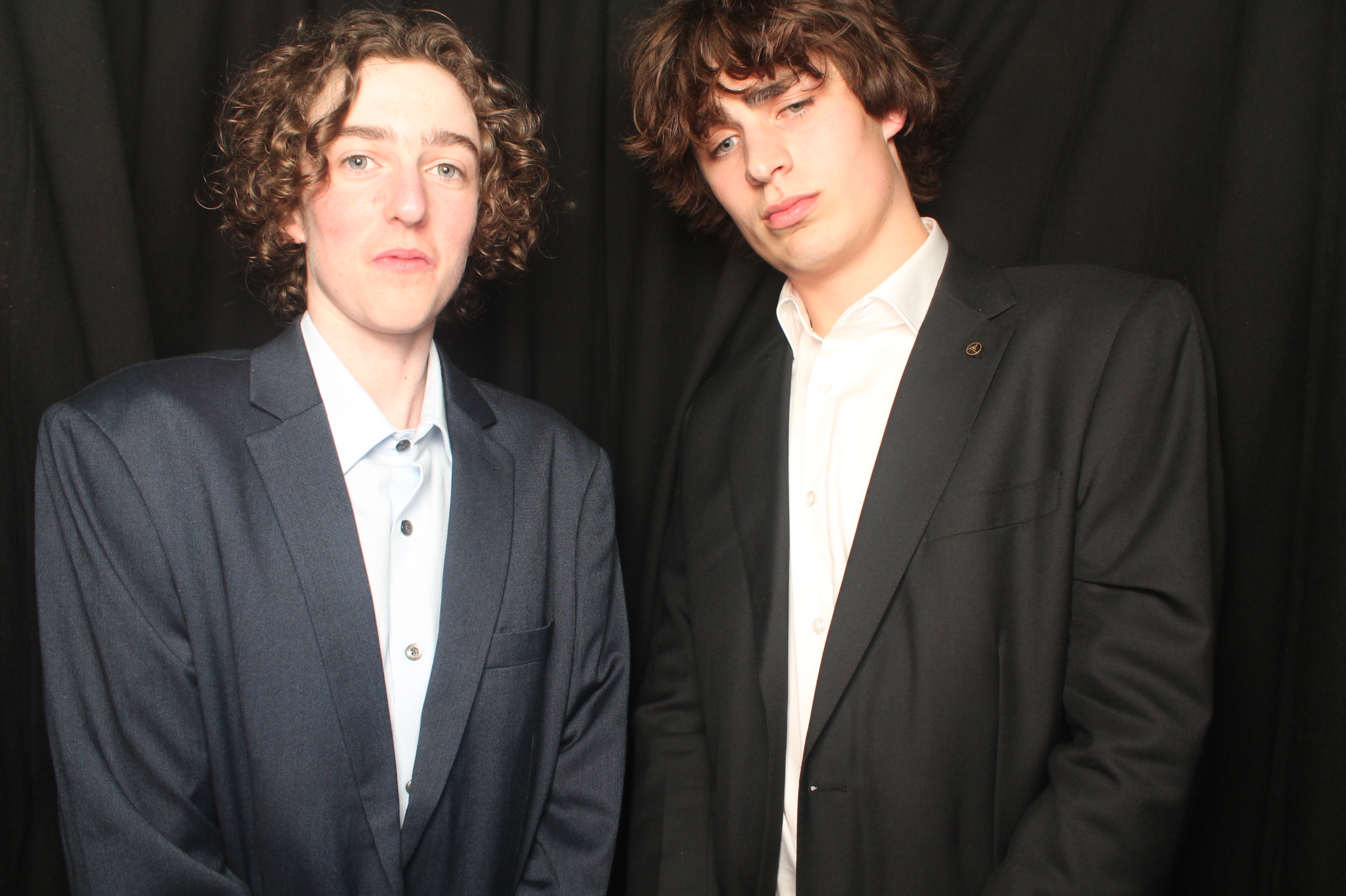 Hutt Valley High School Ball - Booth One | View more photos from the event at wgtngallery.classicphotobooths.co.nz/u/wgtncpbgallery/Hutt-Valley-High-School-Ball-Booth-One