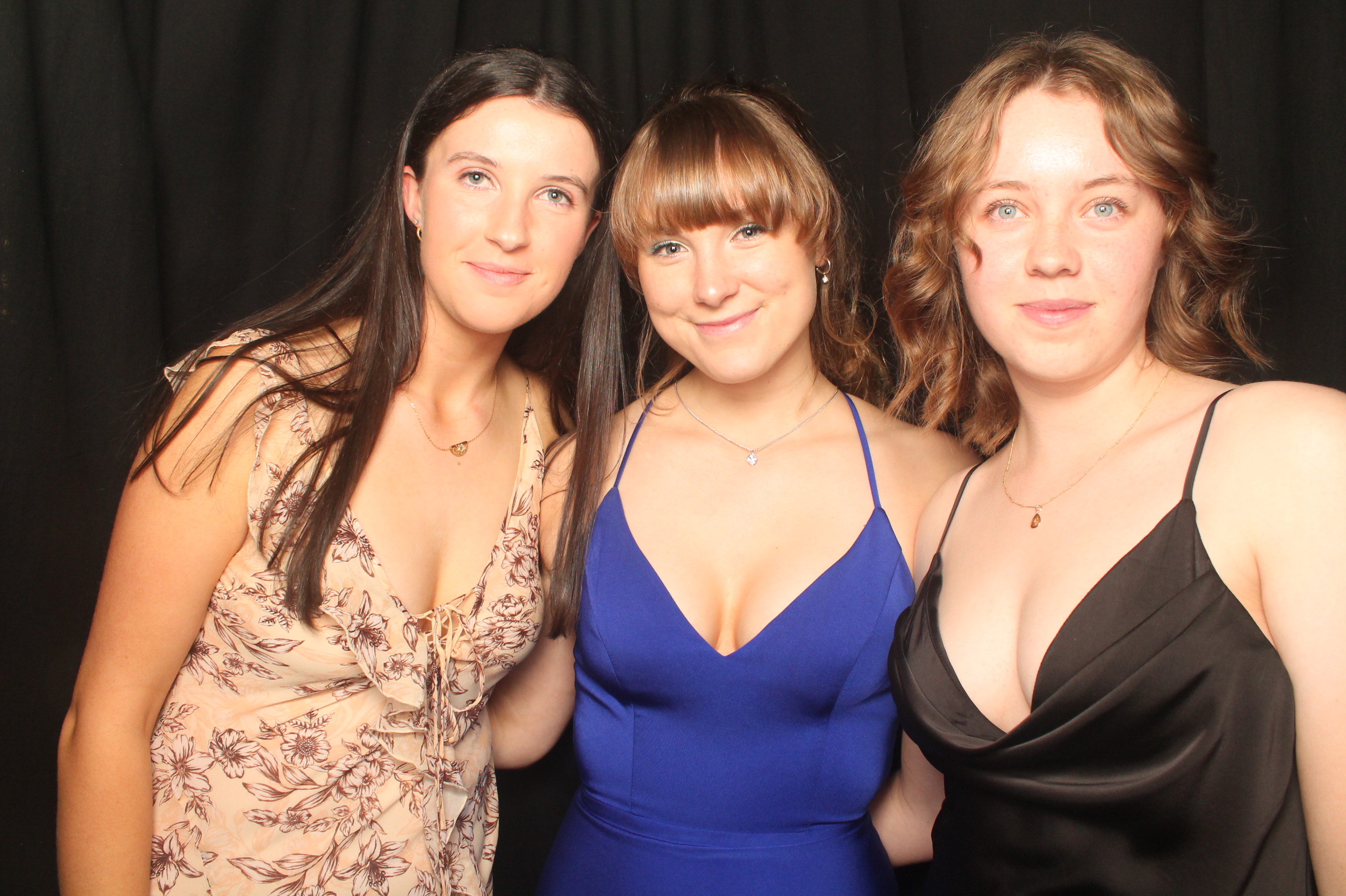 Hutt Valley High School Ball - Booth One | View more photos from the event at wgtngallery.classicphotobooths.co.nz/u/wgtncpbgallery/Hutt-Valley-High-School-Ball-Booth-One