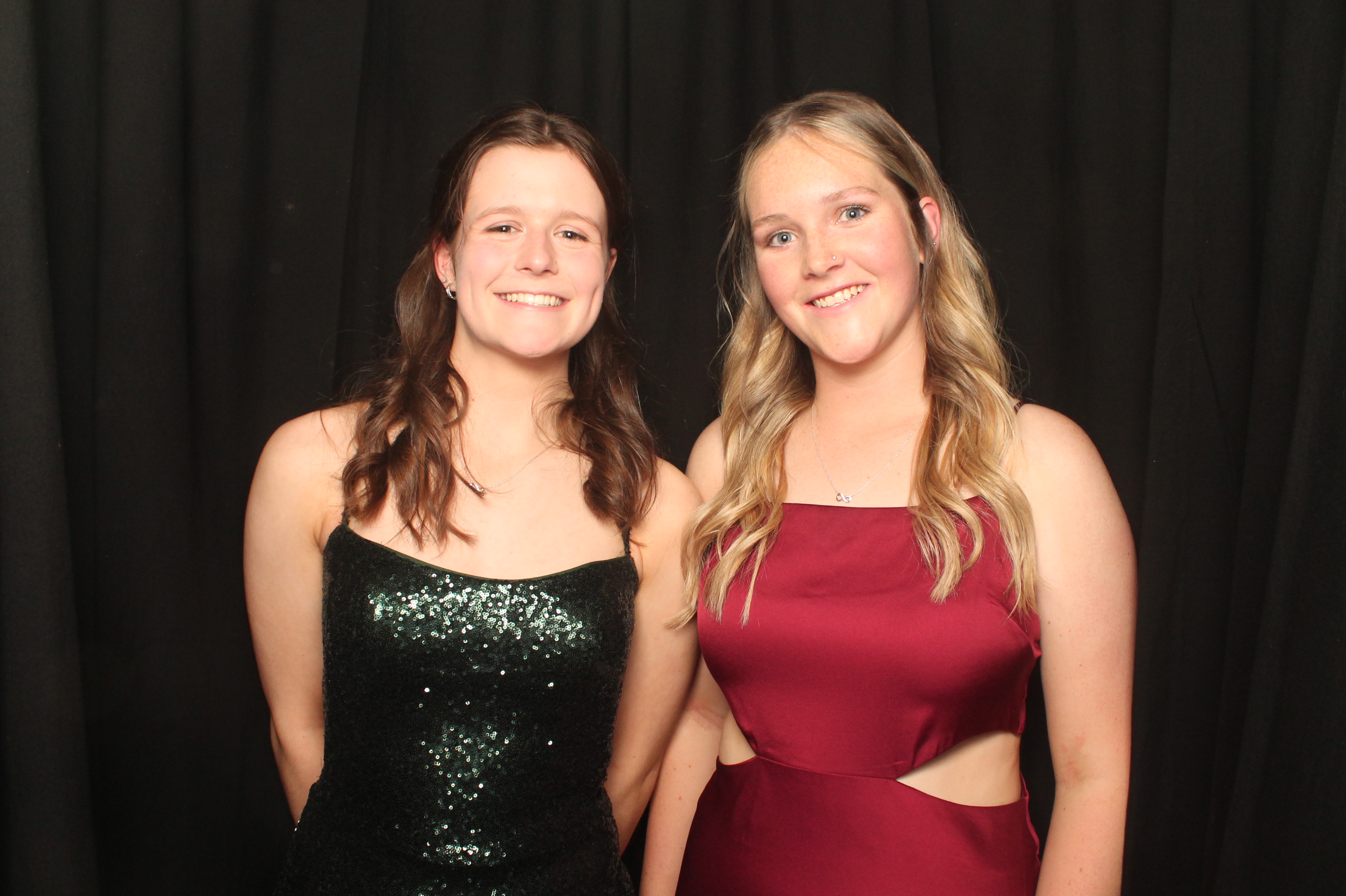 Hutt Valley High School Ball - Booth One | View more photos from the event at wgtngallery.classicphotobooths.co.nz/u/wgtncpbgallery/Hutt-Valley-High-School-Ball-Booth-One