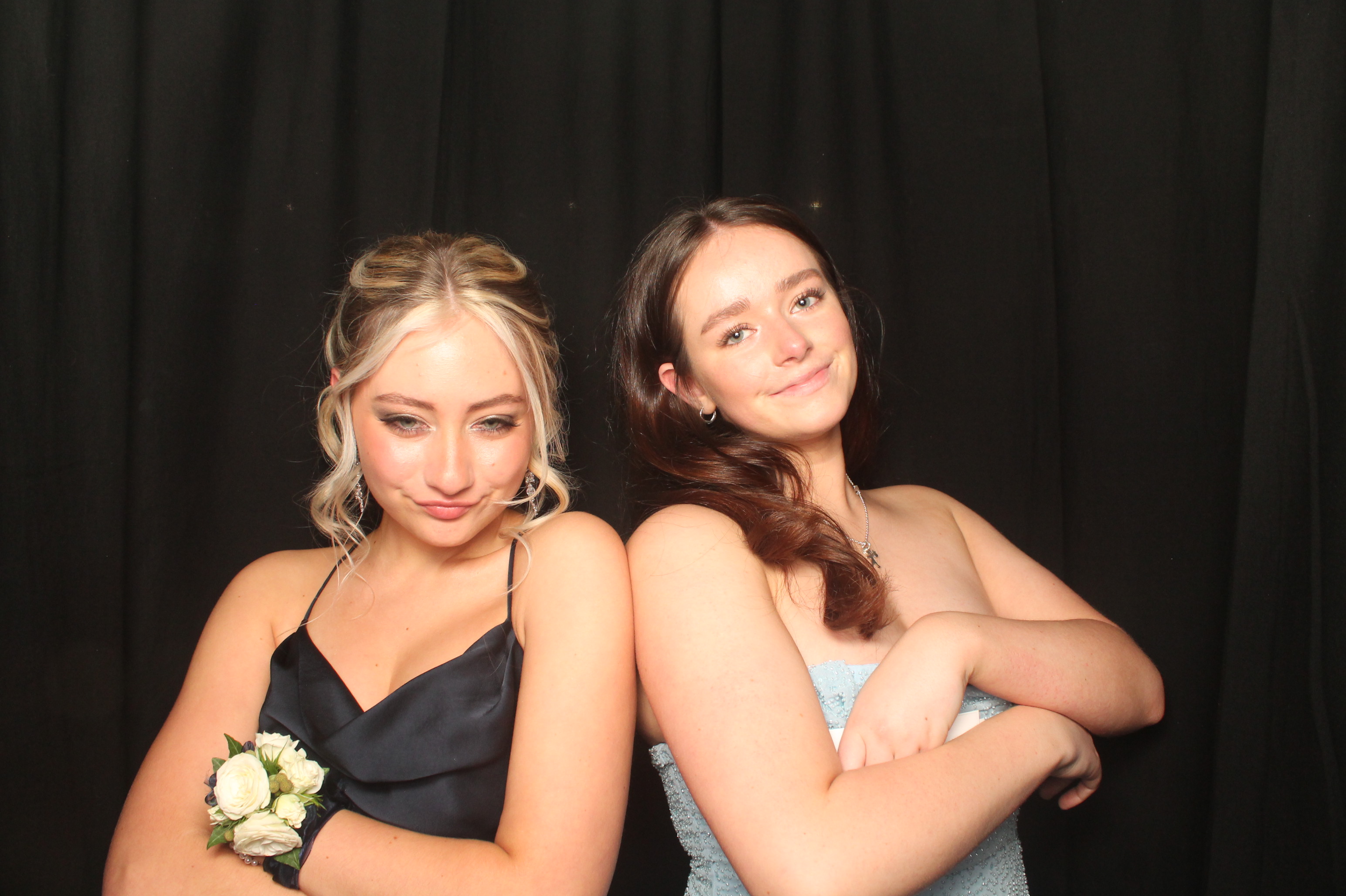 Hutt Valley High School Ball - Booth One | View more photos from the event at wgtngallery.classicphotobooths.co.nz/u/wgtncpbgallery/Hutt-Valley-High-School-Ball-Booth-One