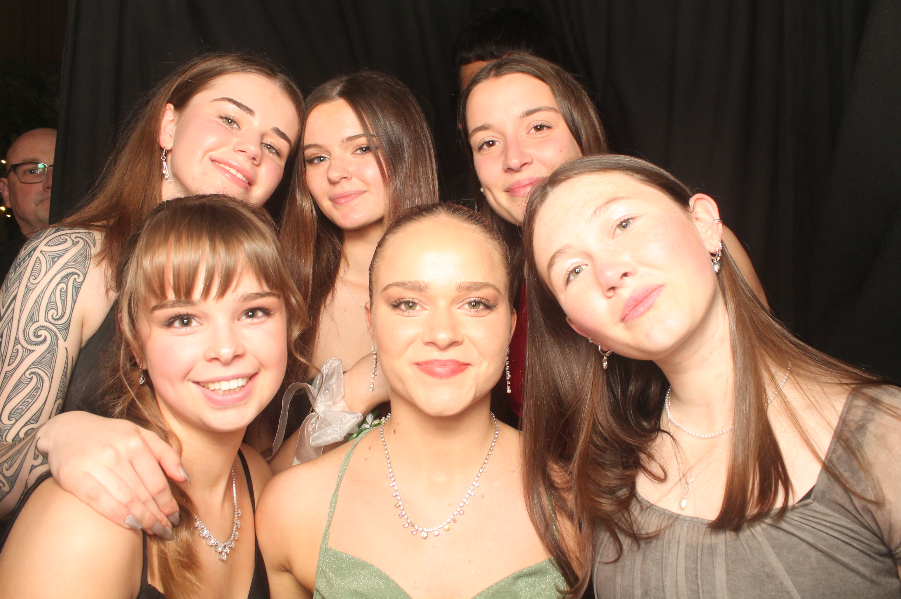 Hutt Valley High School Ball - Booth One | View more photos from the event at wgtngallery.classicphotobooths.co.nz/u/wgtncpbgallery/Hutt-Valley-High-School-Ball-Booth-One