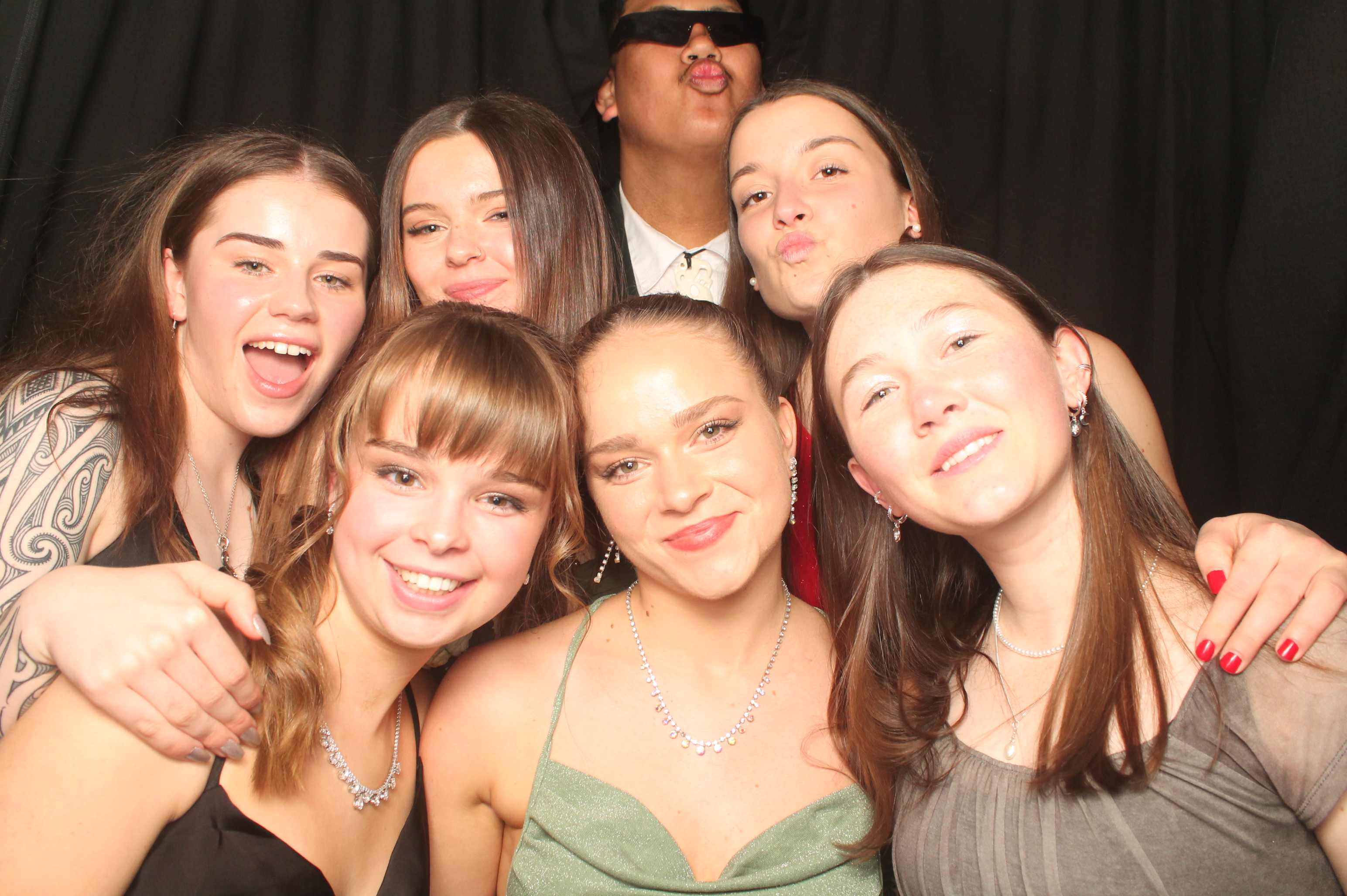 Hutt Valley High School Ball - Booth One | View more photos from the event at wgtngallery.classicphotobooths.co.nz/u/wgtncpbgallery/Hutt-Valley-High-School-Ball-Booth-One