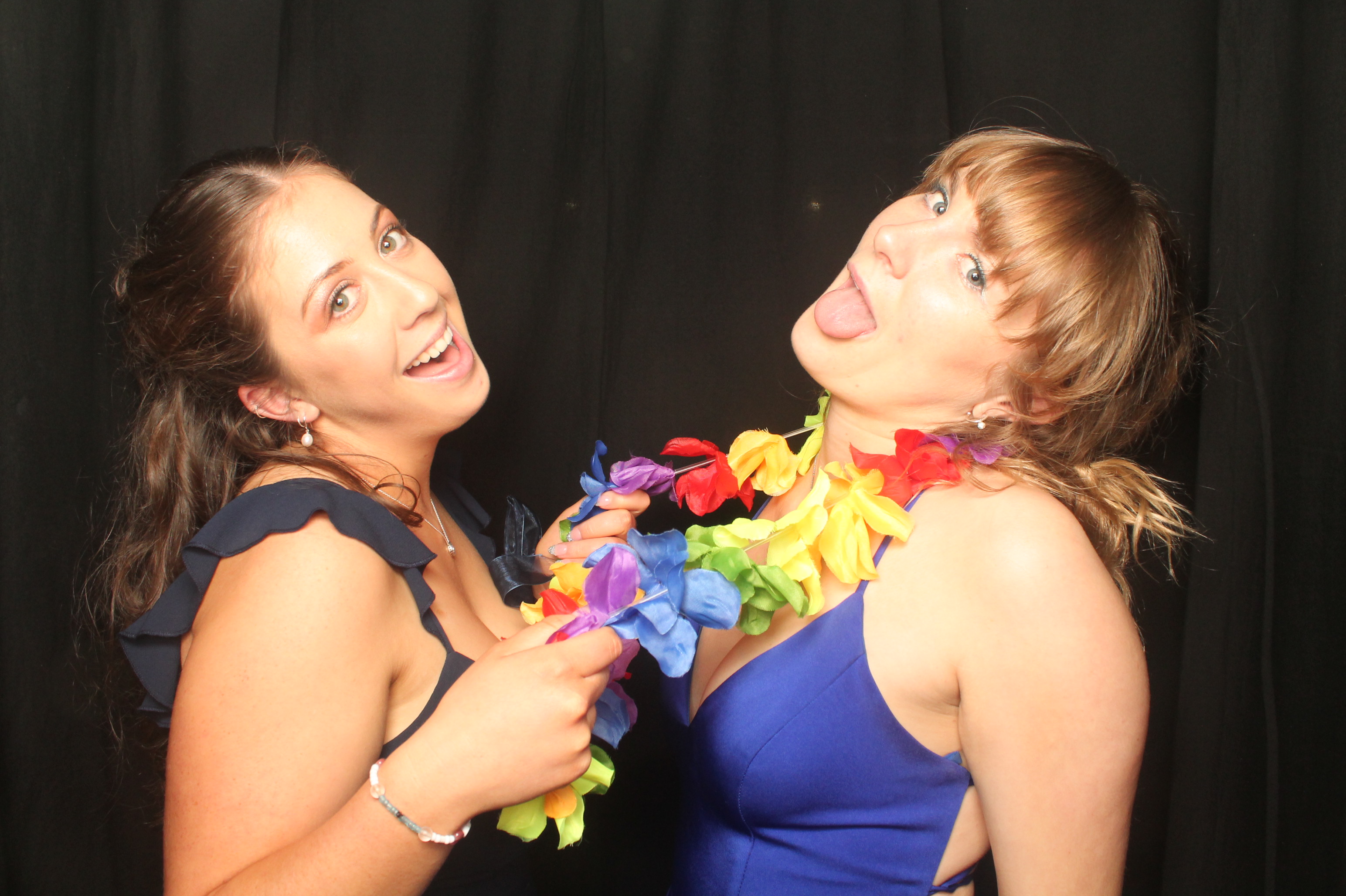 Hutt Valley High School Ball - Booth One | View more photos from the event at wgtngallery.classicphotobooths.co.nz/u/wgtncpbgallery/Hutt-Valley-High-School-Ball-Booth-One