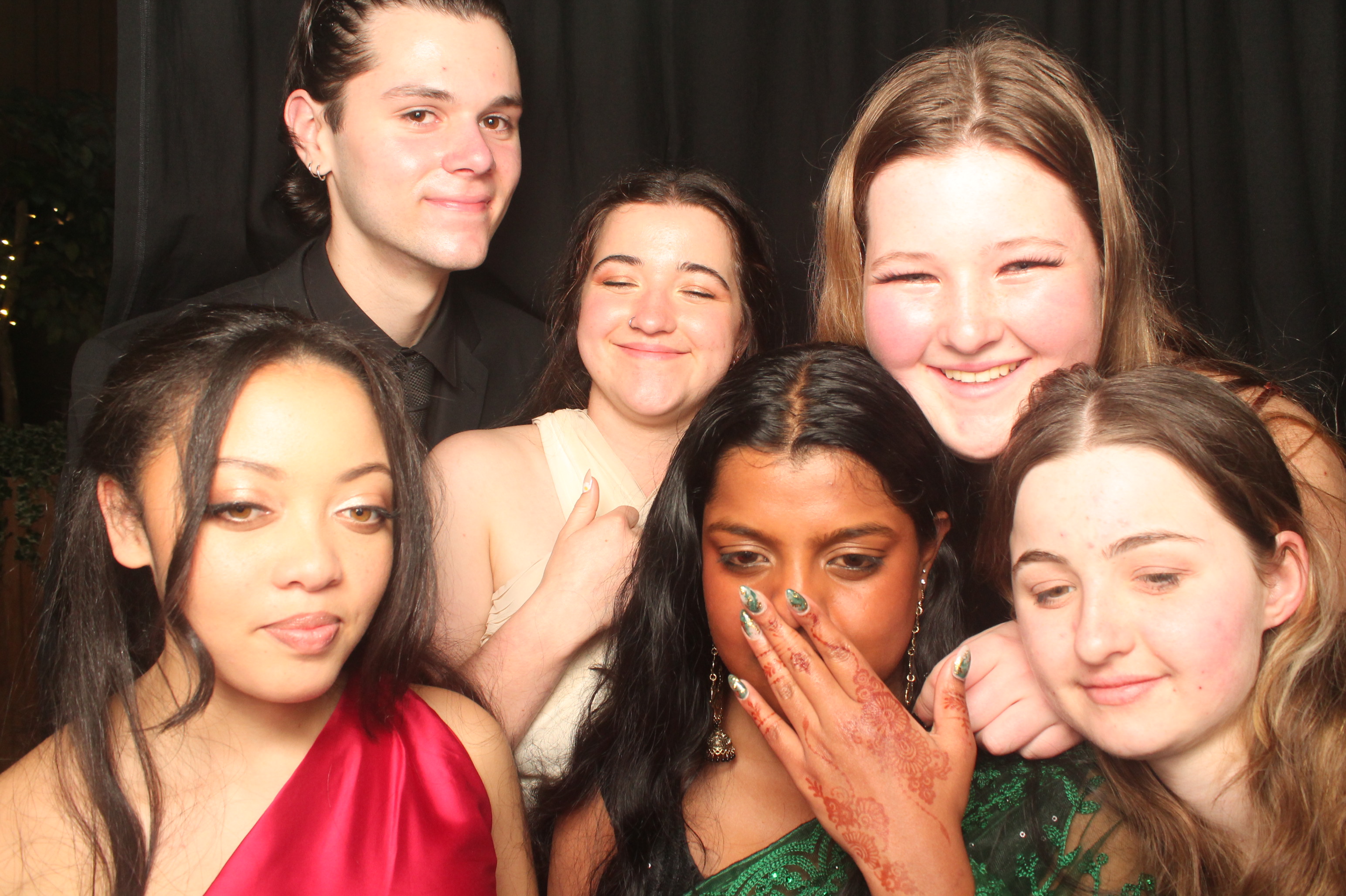 Hutt Valley High School Ball - Booth One | View more photos from the event at wgtngallery.classicphotobooths.co.nz/u/wgtncpbgallery/Hutt-Valley-High-School-Ball-Booth-One