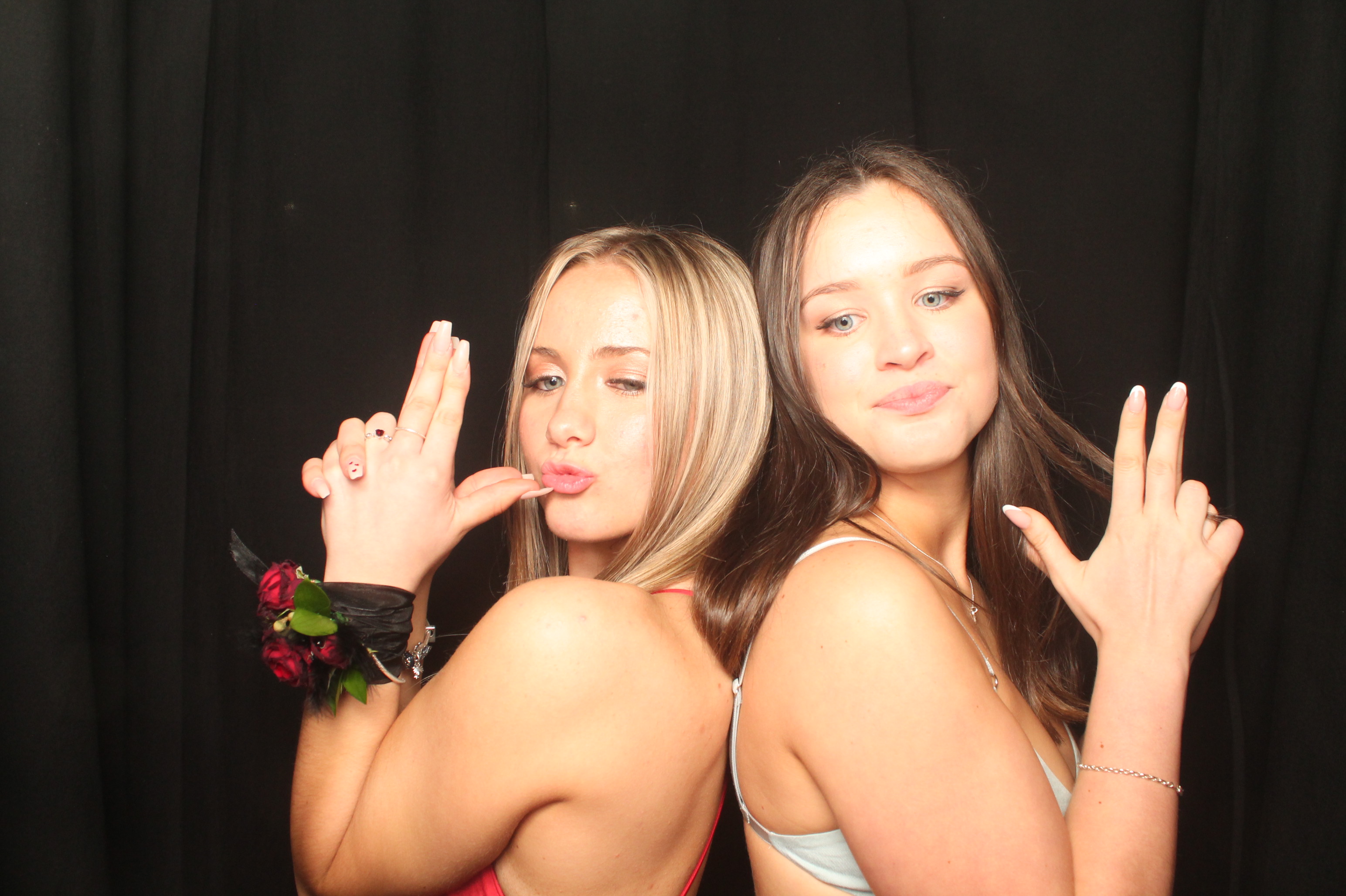 Hutt Valley High School Ball - Booth One | View more photos from the event at wgtngallery.classicphotobooths.co.nz/u/wgtncpbgallery/Hutt-Valley-High-School-Ball-Booth-One