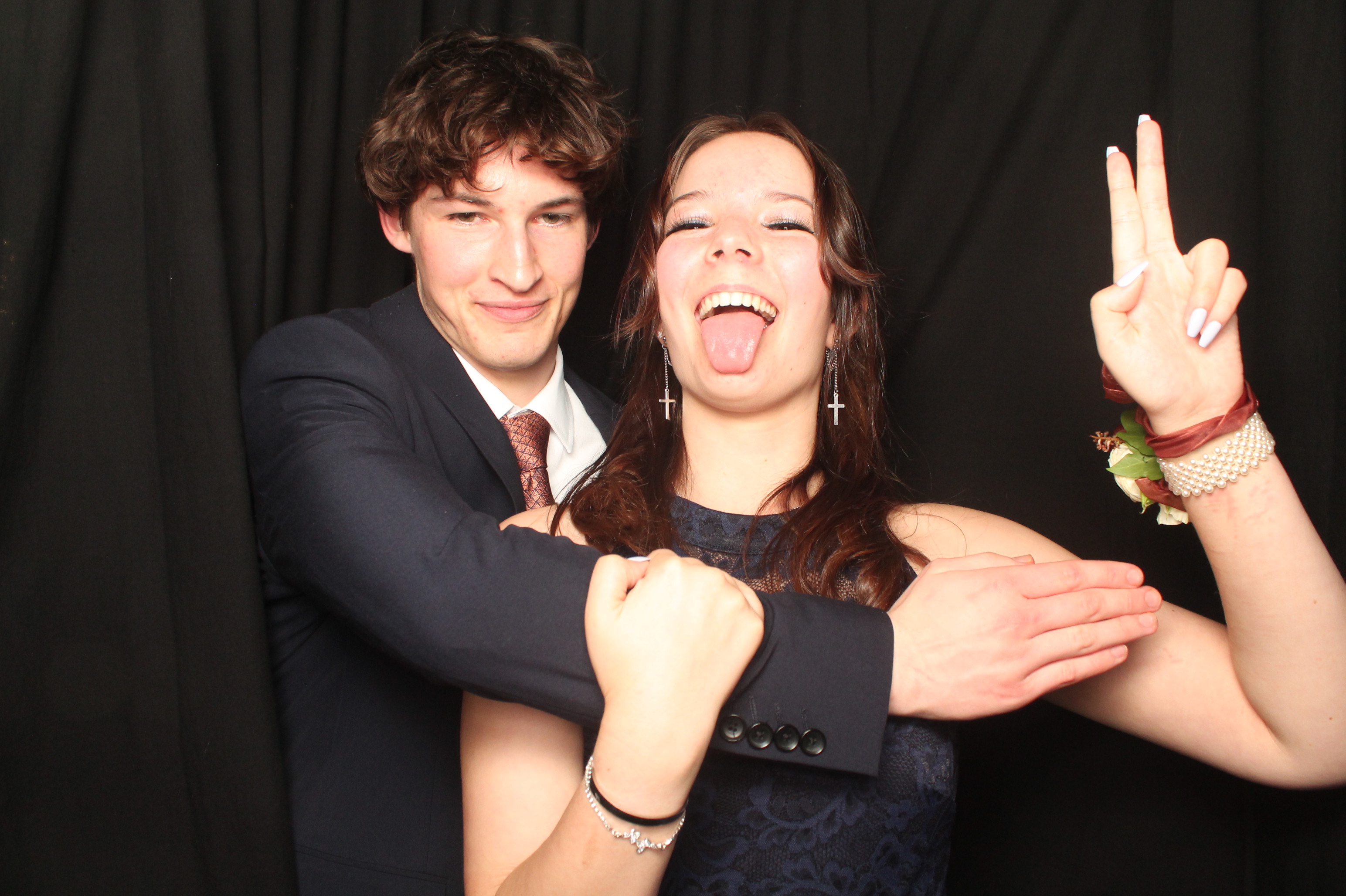 Hutt Valley High School Ball - Booth One | View more photos from the event at wgtngallery.classicphotobooths.co.nz/u/wgtncpbgallery/Hutt-Valley-High-School-Ball-Booth-One