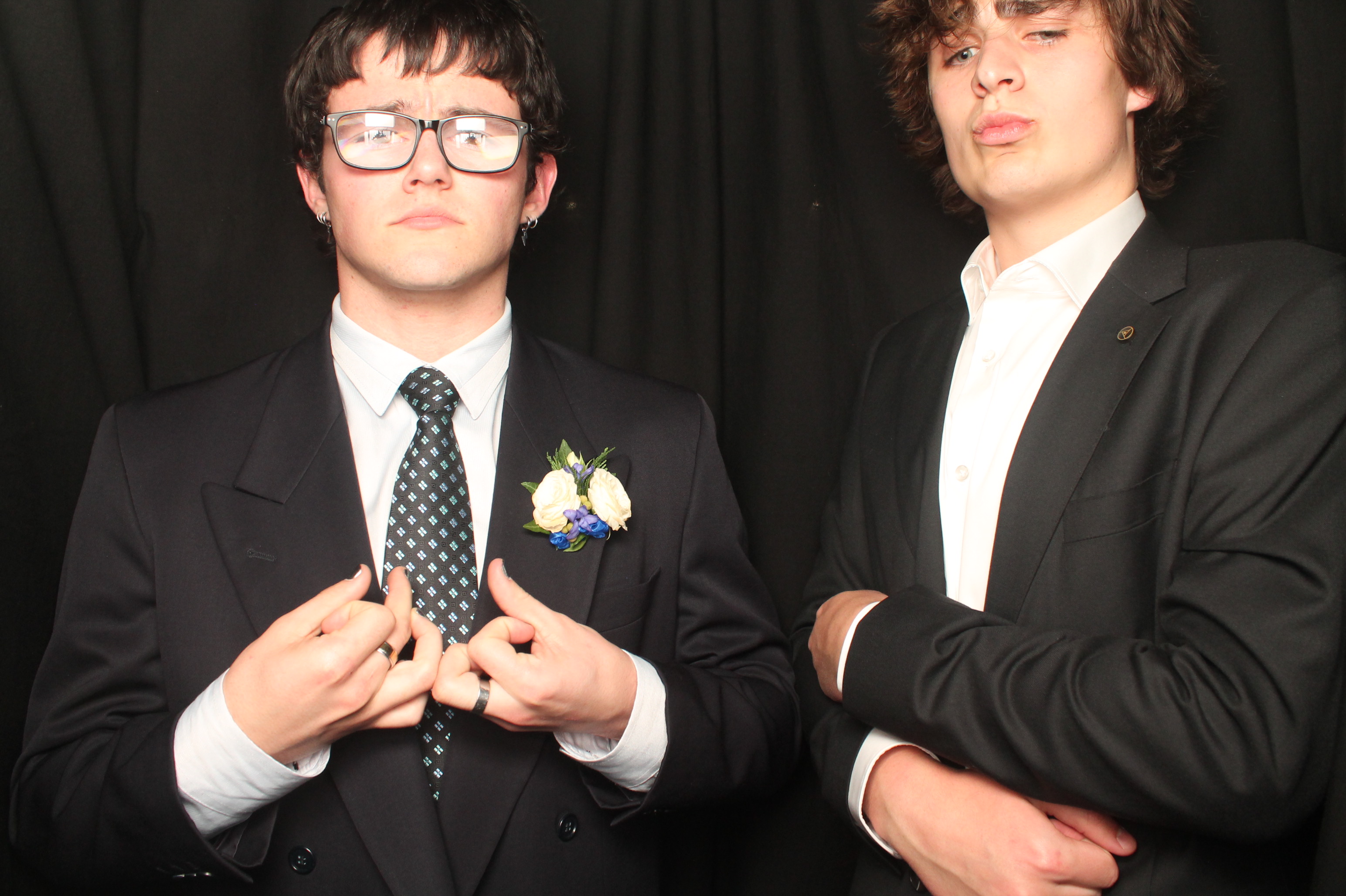 Hutt Valley High School Ball - Booth One | View more photos from the event at wgtngallery.classicphotobooths.co.nz/u/wgtncpbgallery/Hutt-Valley-High-School-Ball-Booth-One