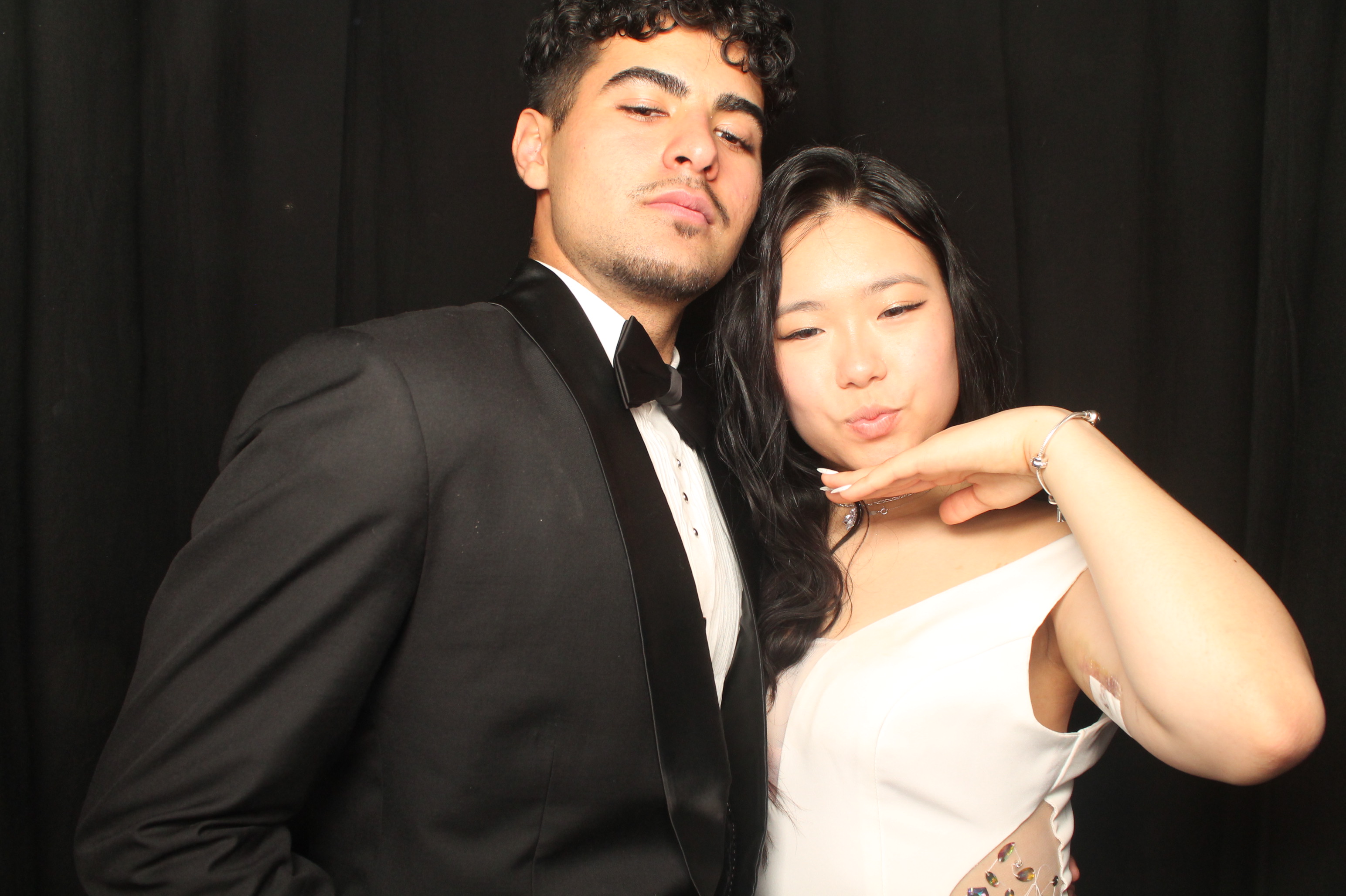 Hutt Valley High School Ball - Booth One | View more photos from the event at wgtngallery.classicphotobooths.co.nz/u/wgtncpbgallery/Hutt-Valley-High-School-Ball-Booth-One