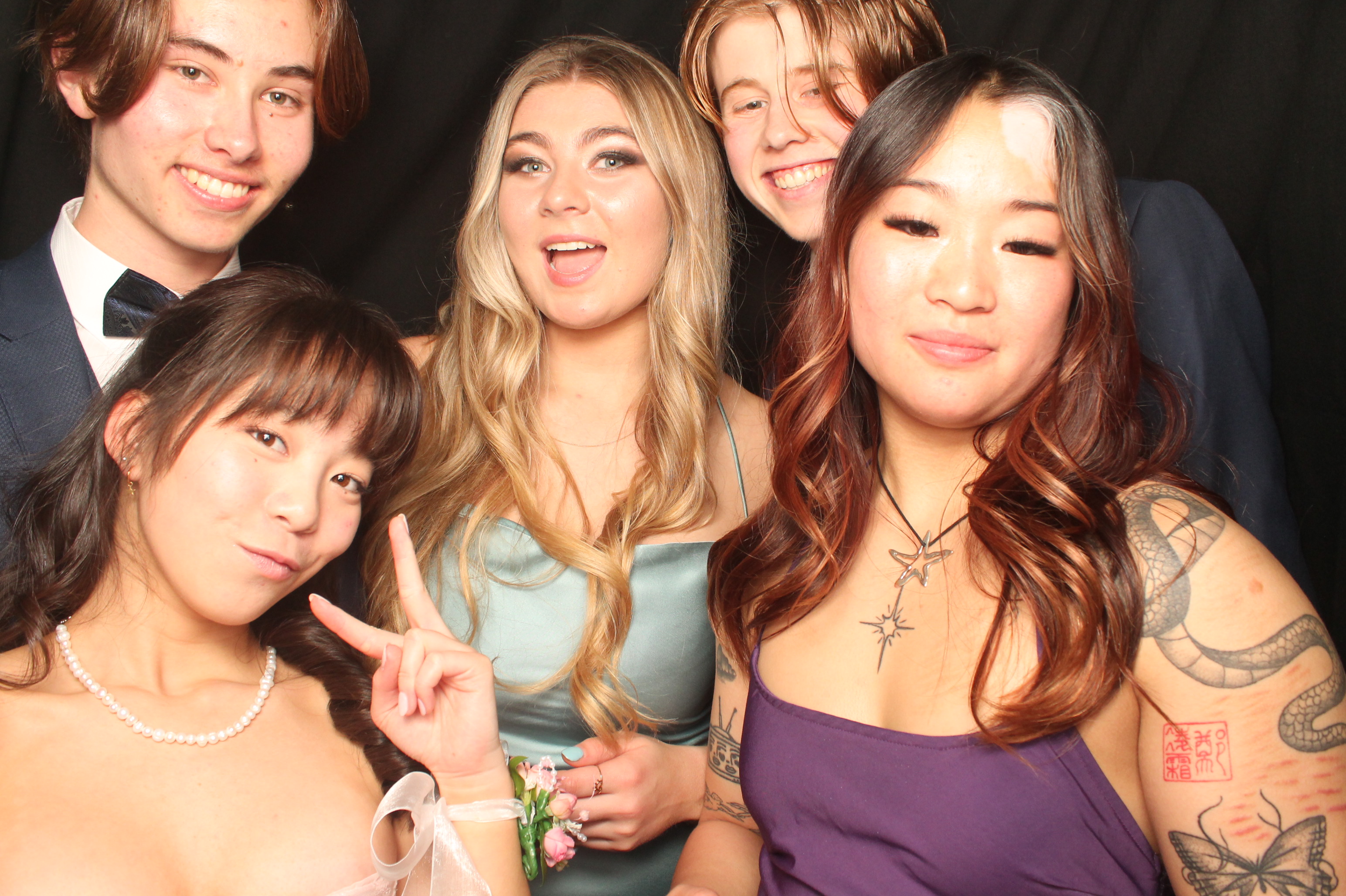 Hutt Valley High School Ball - Booth One | View more photos from the event at wgtngallery.classicphotobooths.co.nz/u/wgtncpbgallery/Hutt-Valley-High-School-Ball-Booth-One